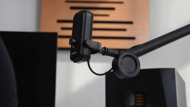ENDORFY Solum Voice Cardioid Microphone with RGB and Adjustable Arm Packaging status original
