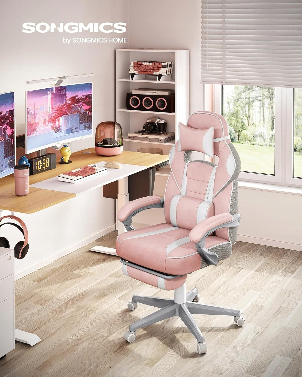 ERGONOMIC GAMING CHAIR WITH FOOTREST ADJUSTABLE COMFORT Manufacturer code OBG073P01