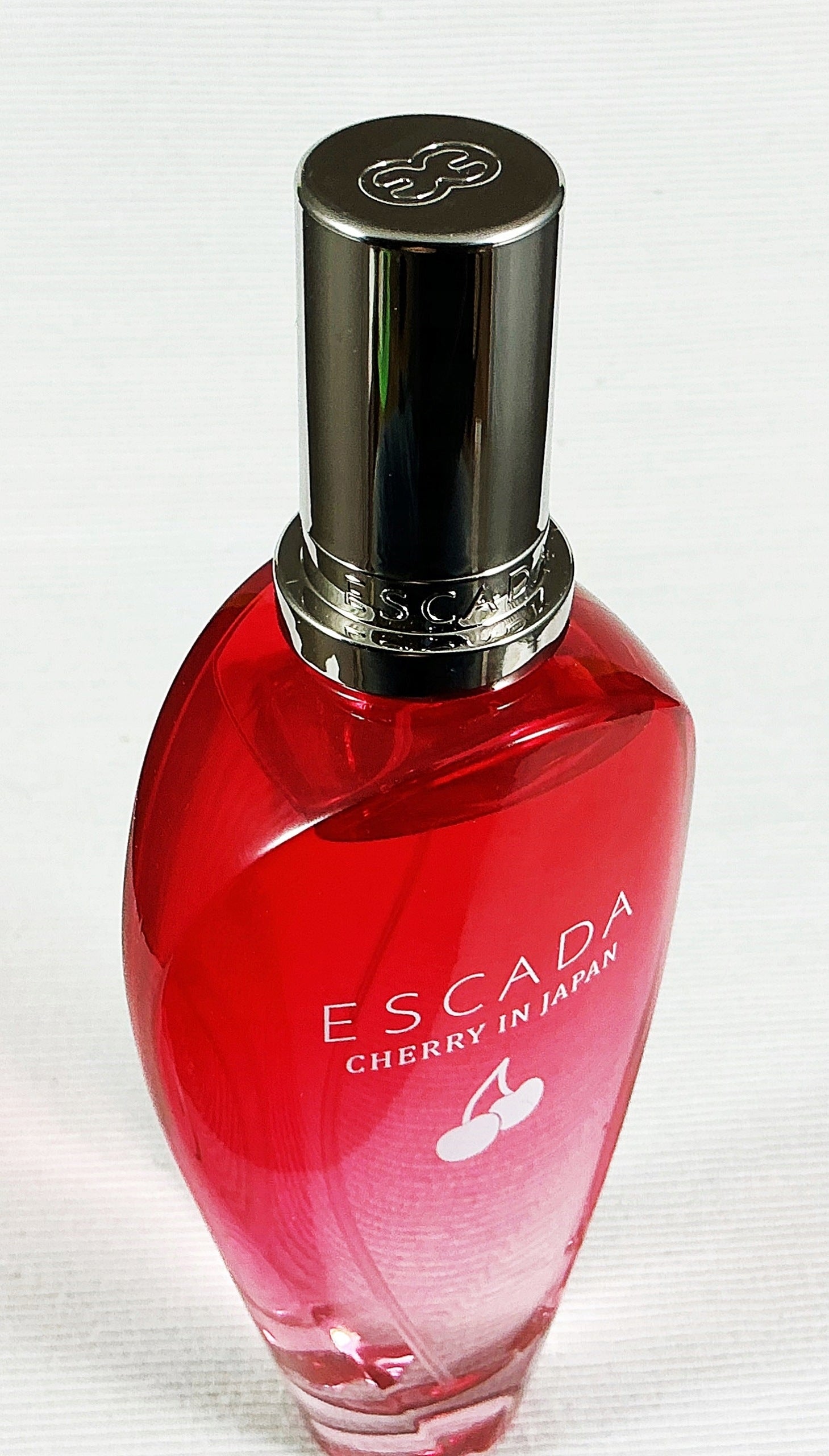 ESCADA CHERRY IN JAPAN 100 ML EAU DE TOILETTE UNIQUE Packaging volume 100 ml