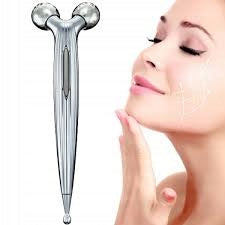 EXCLUSIVE 3D ROTATING FACE AND BODY MASSAGER