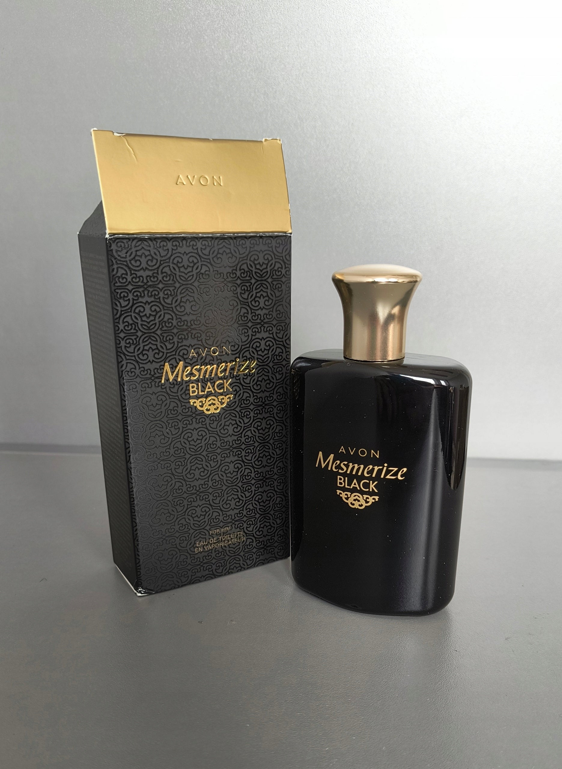 Eau de toilette Mesmerize Black Him Avon Manufacturer code 18911