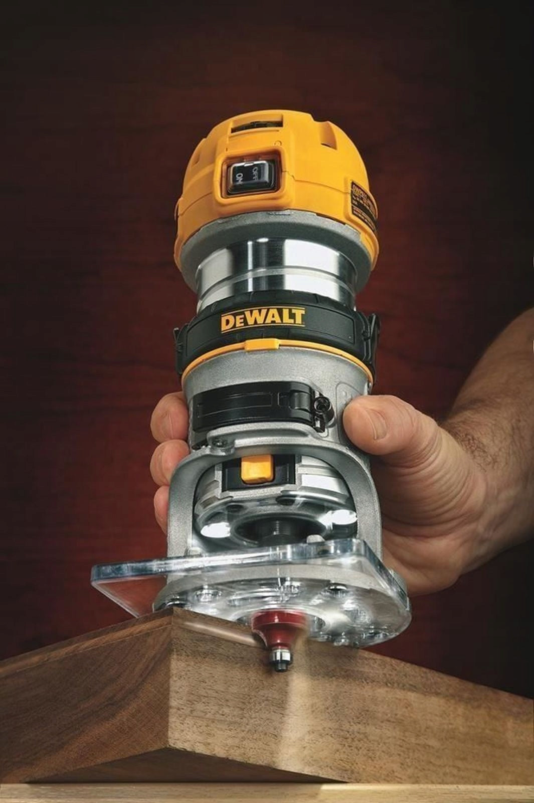 Edge milling machine 6-8mm DeWalt D26200 Batteries included no