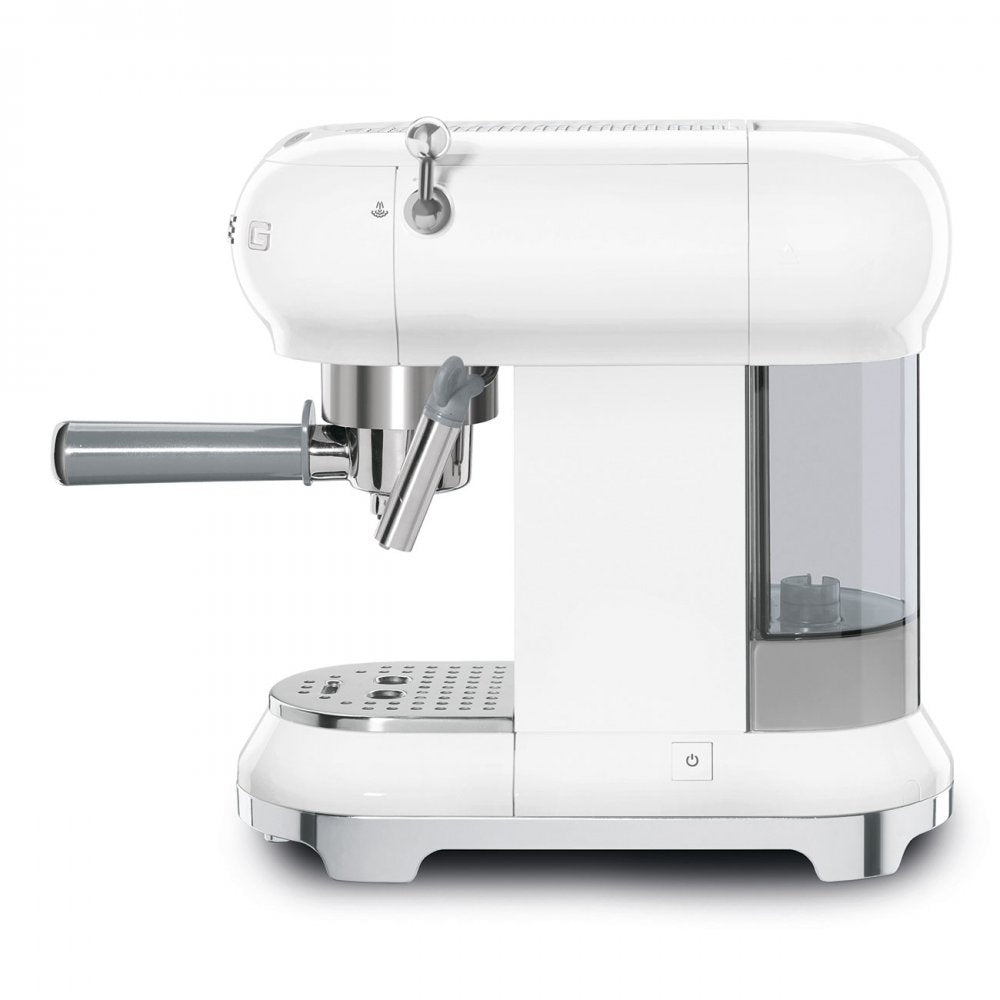 Smeg ECF01WHEU 