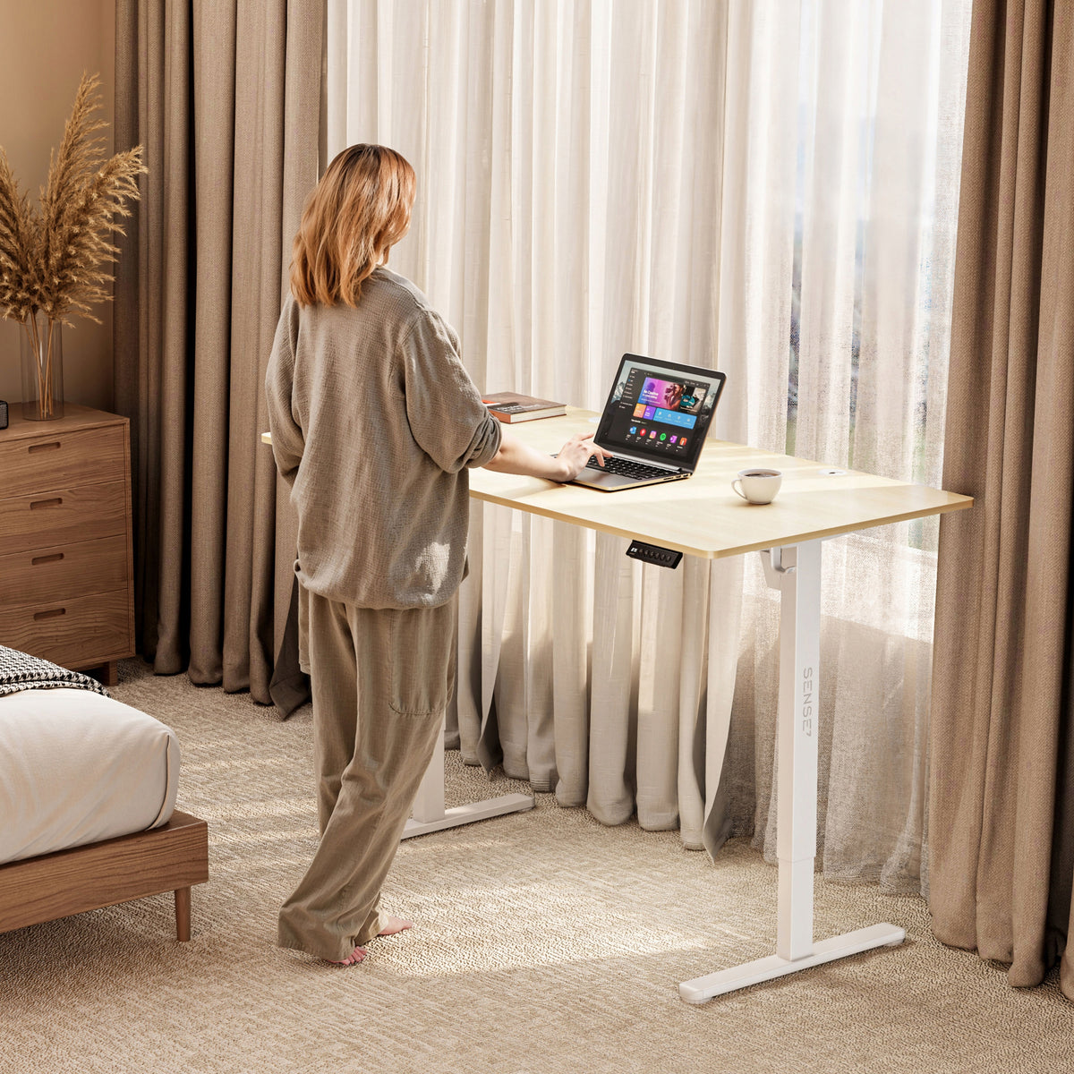 Electric Desk Adjustable 120x60cm Height Adjustment 72-118cm SENSE7 Brand Sense7