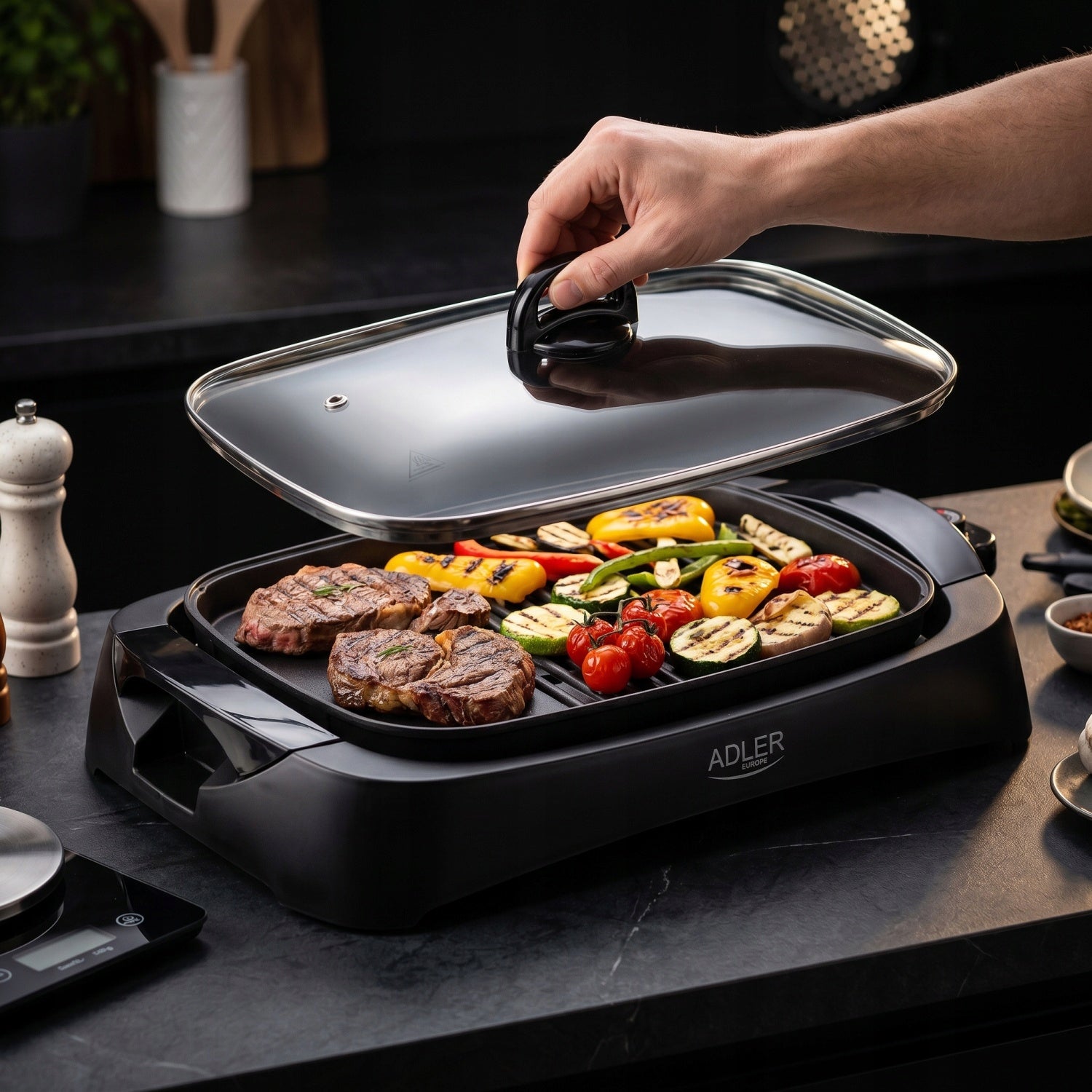 Electric Grill 3000W Large Plate Fluted Flat Cover Spatula Temperature control yes