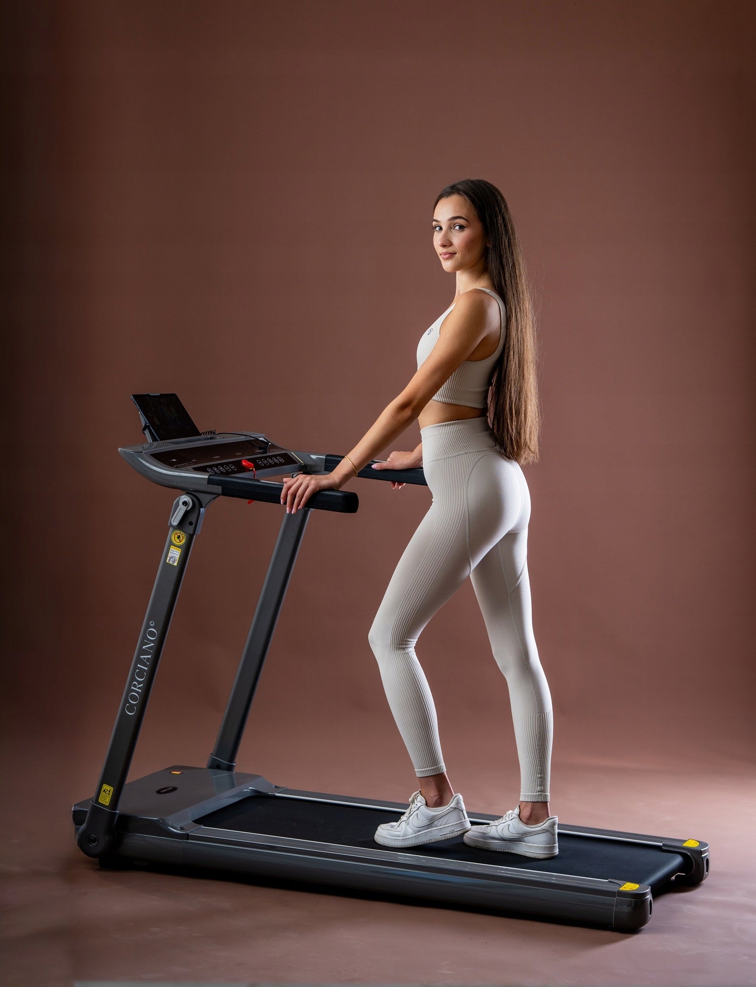 Electric Home Treadmill Folding CORCIANO CINTRA 1-16km/h 140kg Measurements training duration distance speed pulse burned calories