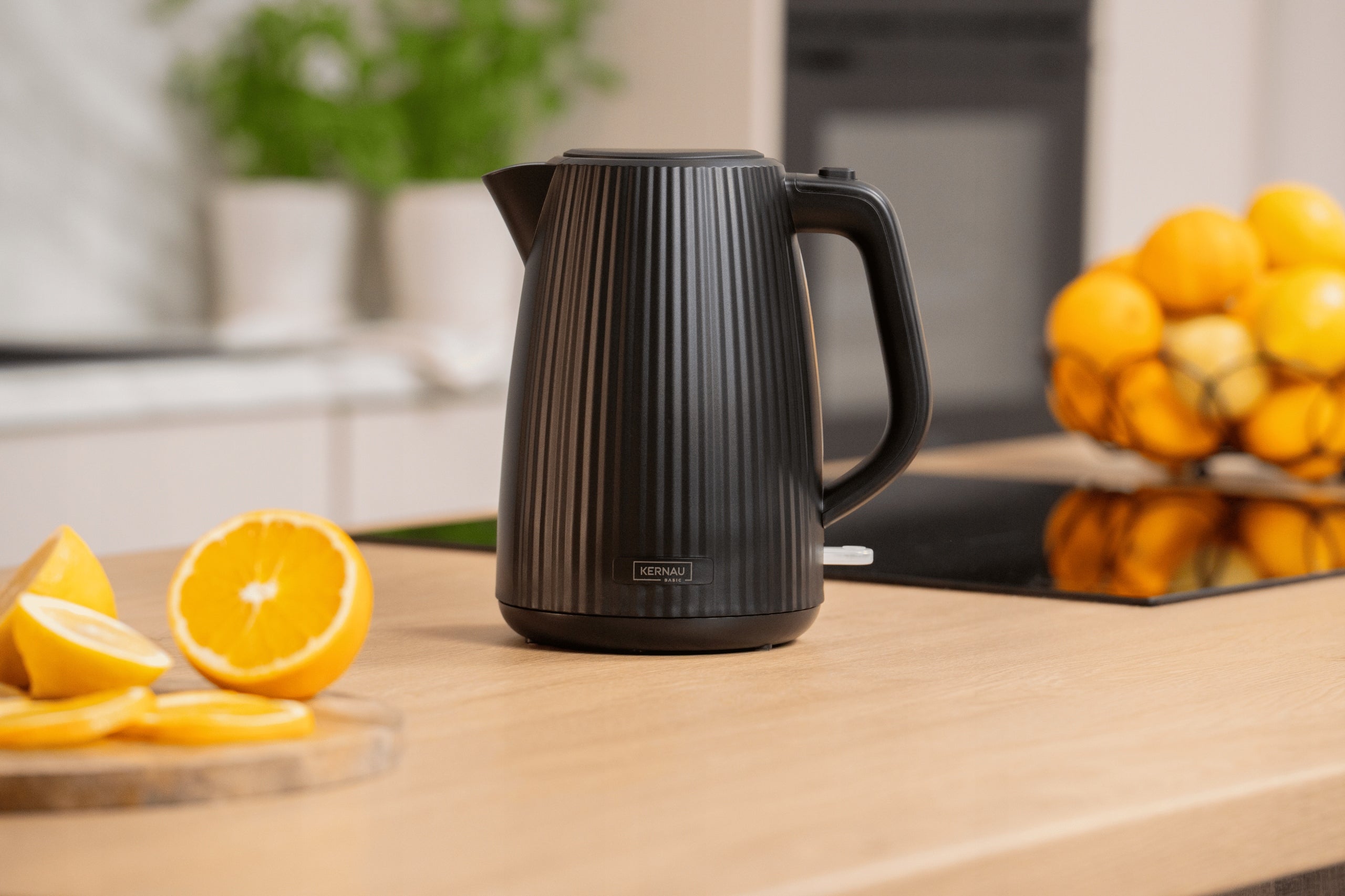 Electric Kettle Wireless Kernau STRONG 2200W 1,7L Black Model BKSK 181 BK