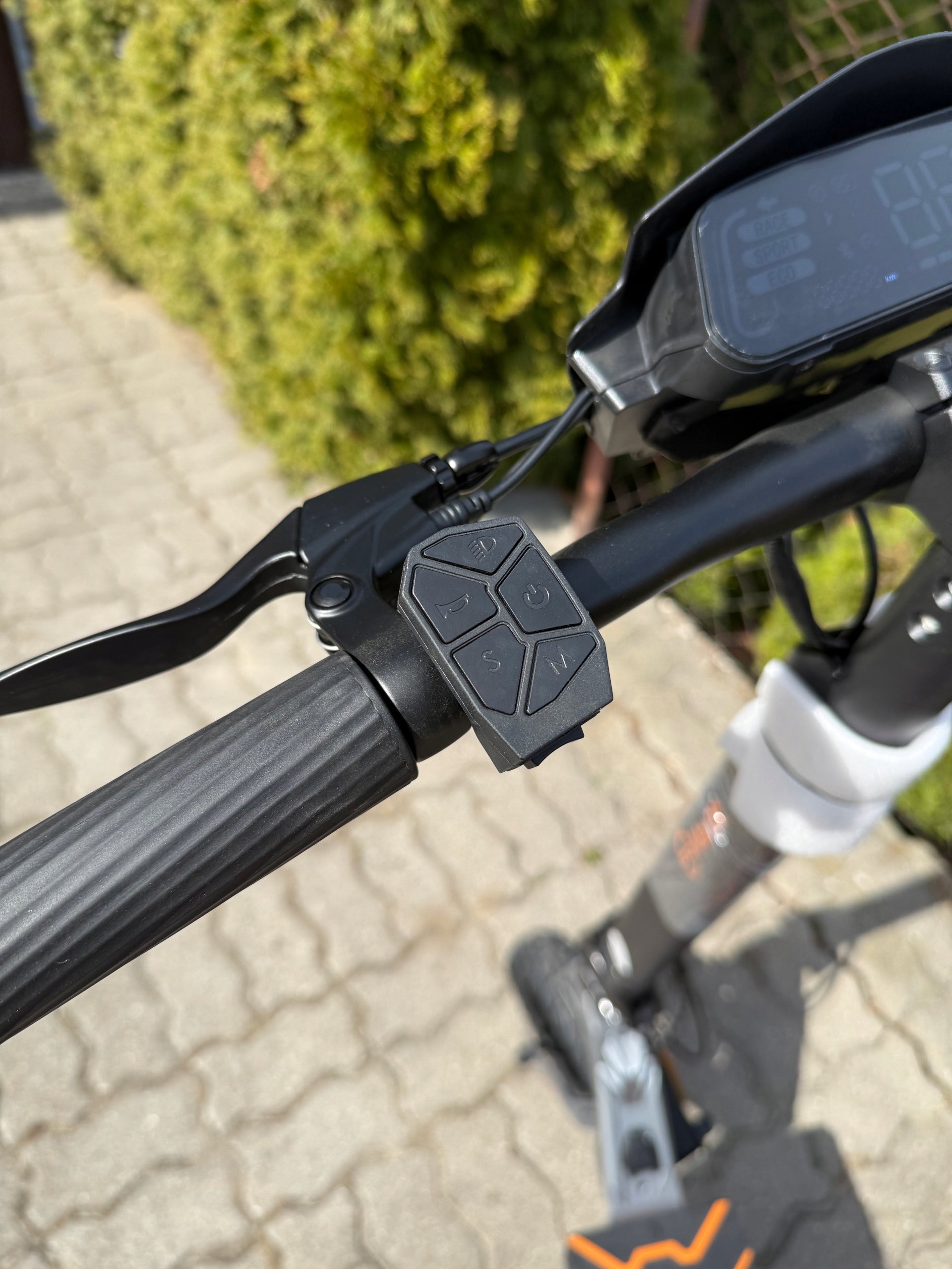 Electric Off-Road Scooter F1 LONG RANGE 60km POWERFUL 800W BATTERY 15Ah Manufacturer code F1