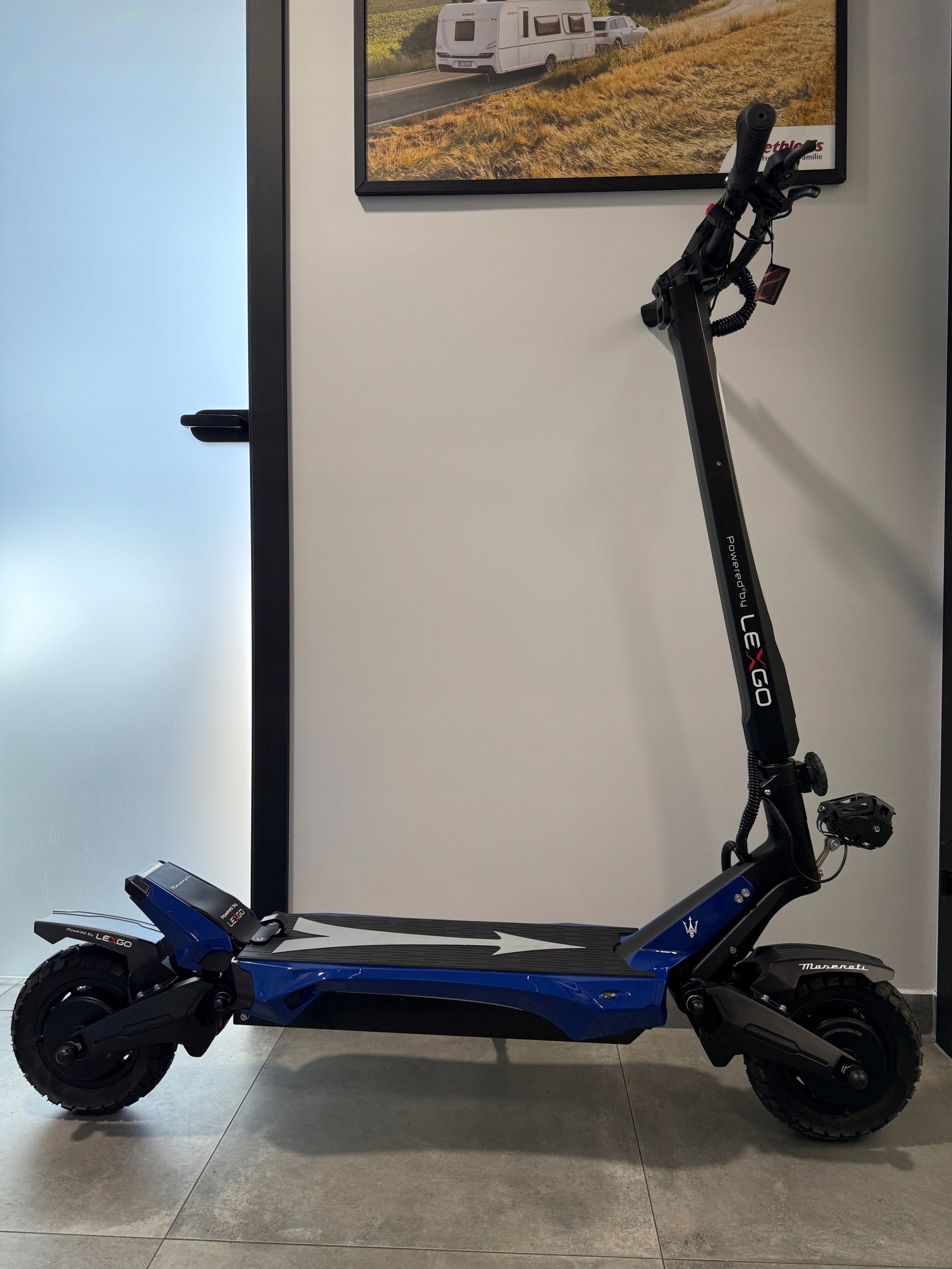 Electric Scooter Maserati range 80km 2x1000W Foldable Apple Find My Brand no brand