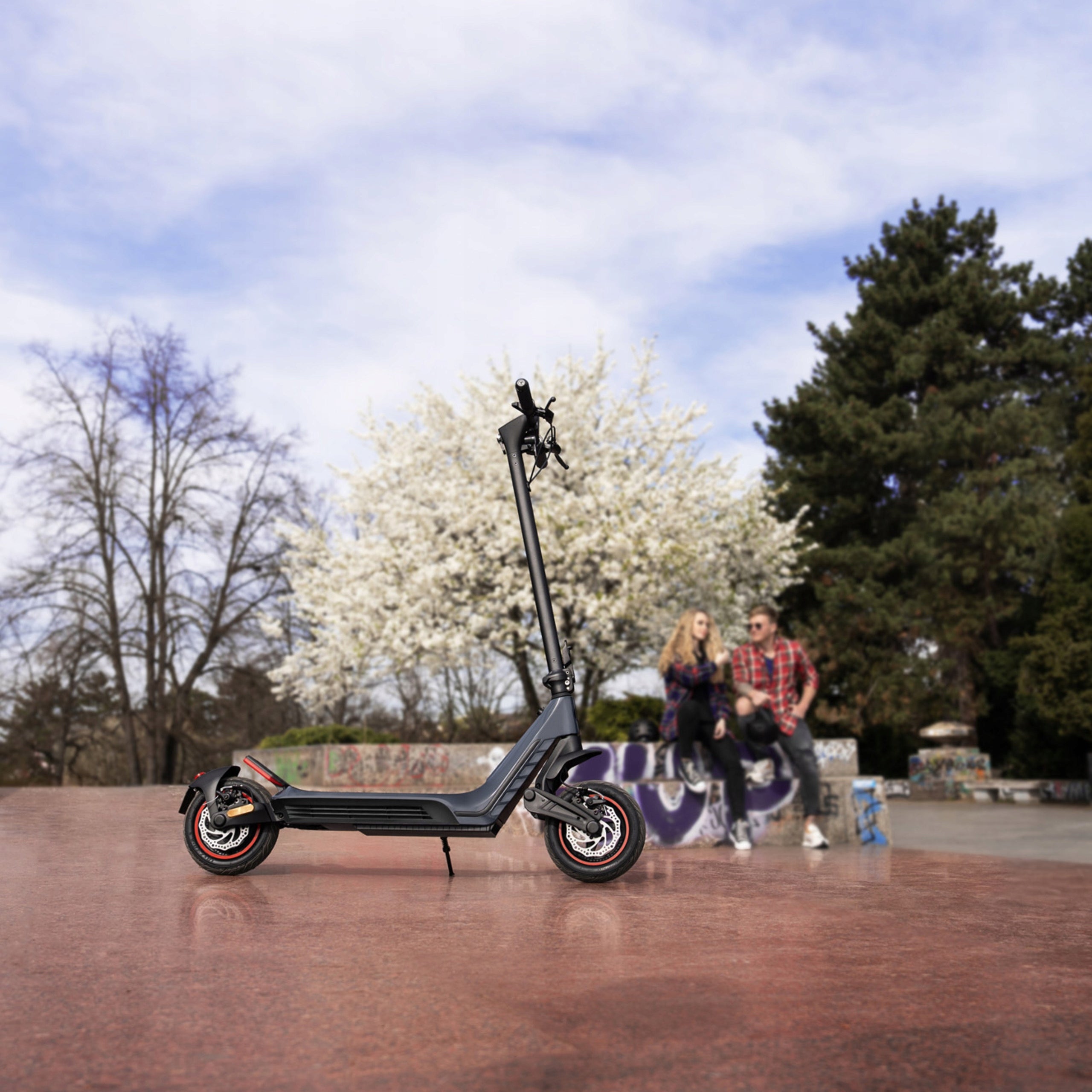 Electric Scooter Sencor SCOOTER S80 20km/h Range 60 km 500W Bluetooth Weight 24 kg