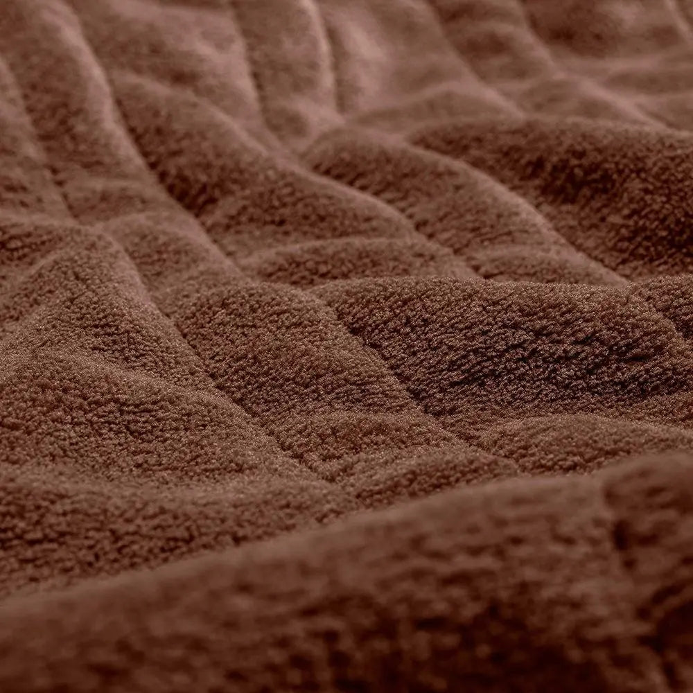 Electric blanket Tresko brown fleece 180x130 cm with remote control Manufacturer code WHD011