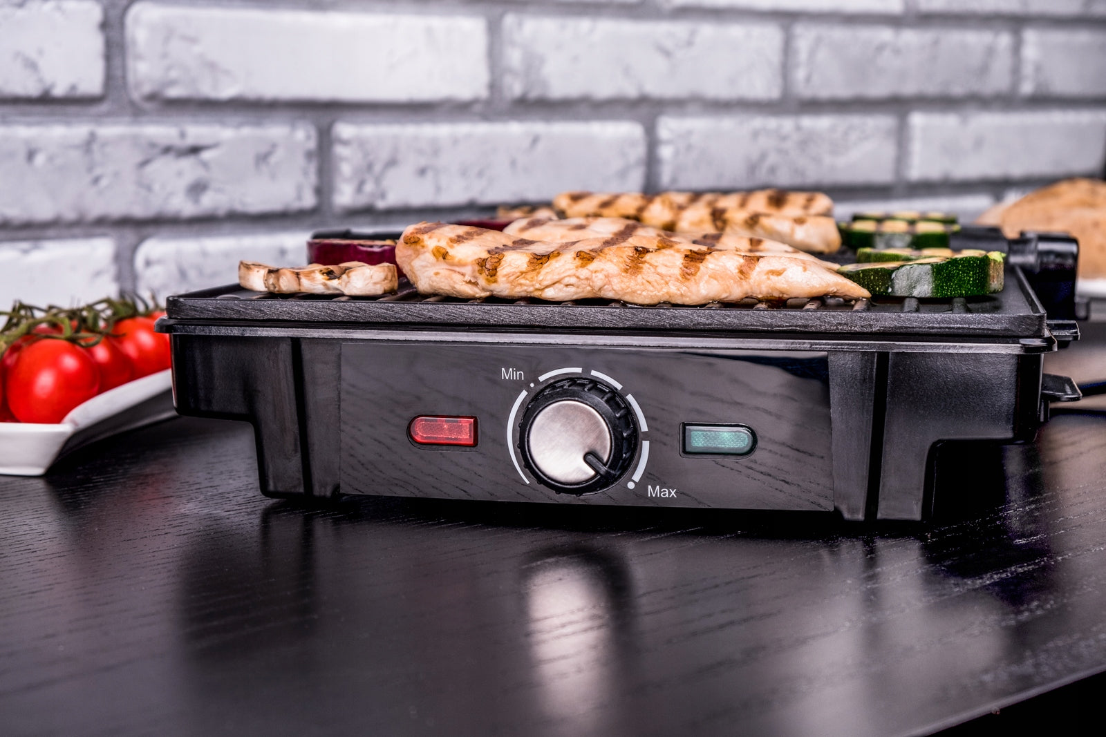Electric grill Eldom GK130 1600W silver-black Brand Eldom