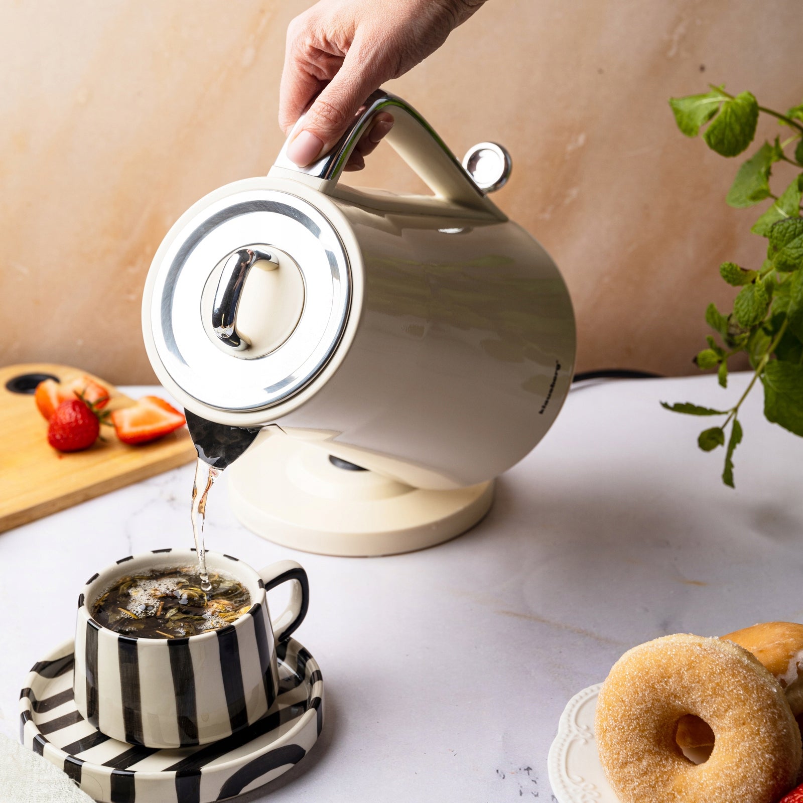 Electric kettle Klausberg KB-9016 1.7L stainless steel 304 Cream Packaging status original