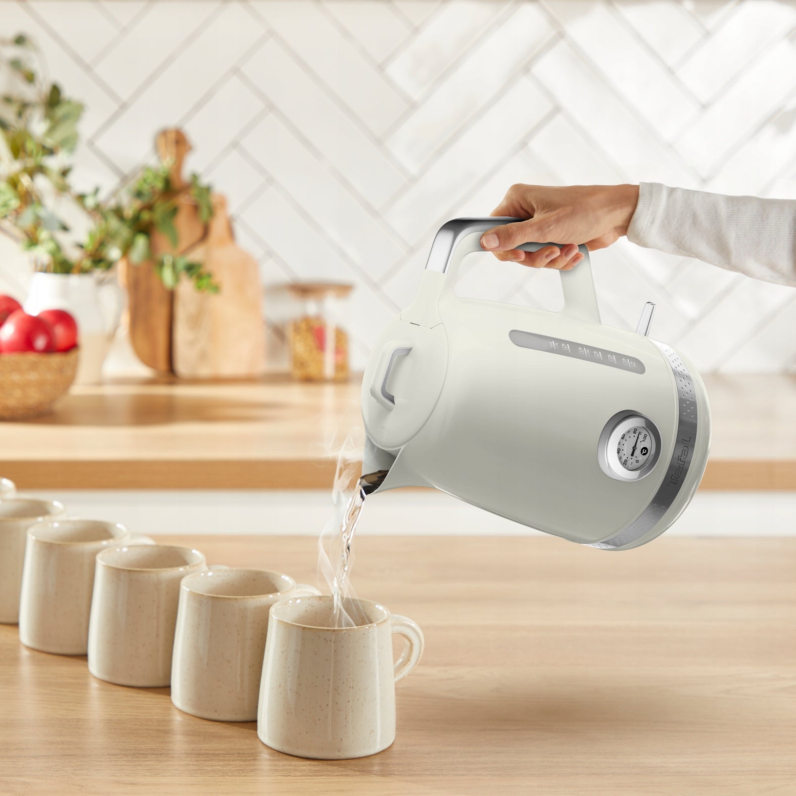 Electric kettle TEFAL Soleil KO355A wireless 2400W 1,7l Capacity 1.7 l