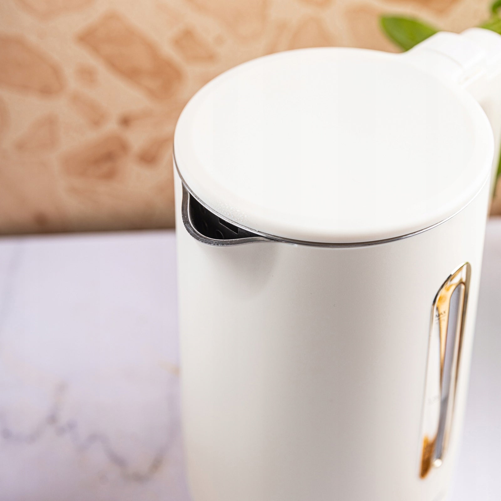 Electric kettle WIRELESS Klausberg KB9004 1800 W 1,7 l beige Material metal synthetic material