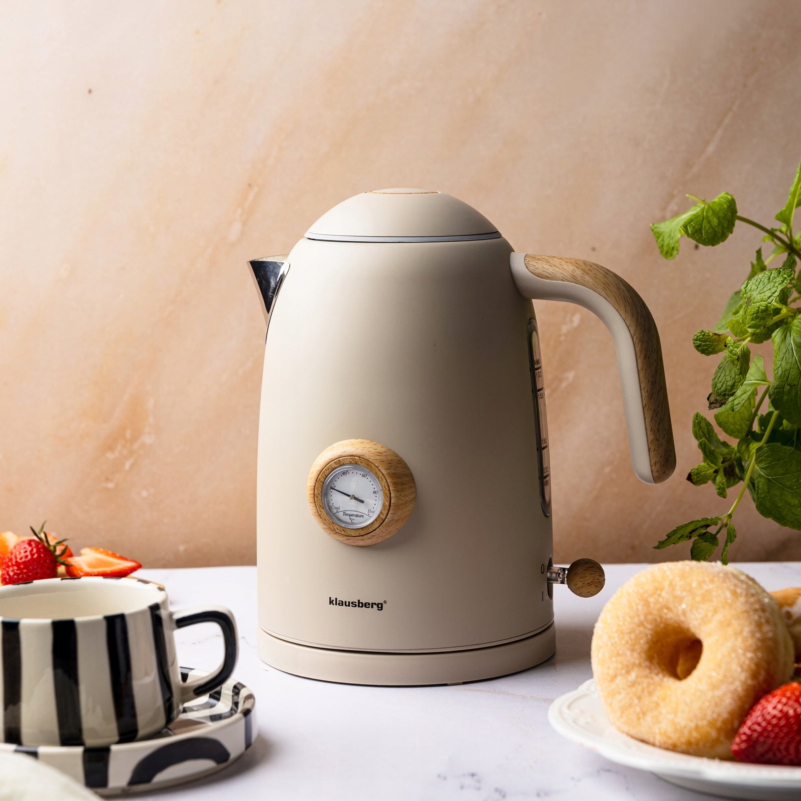 Electric kettle Wireless 1.7L steel 304 retro Thermometer Klausberg Manufacturer code KB-9020
