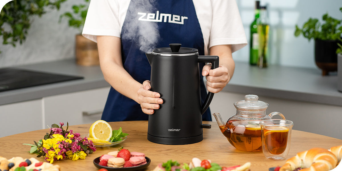 Electric kettle Zelmer ZCK8020B 1.7 l 1500 W black Dominant color black