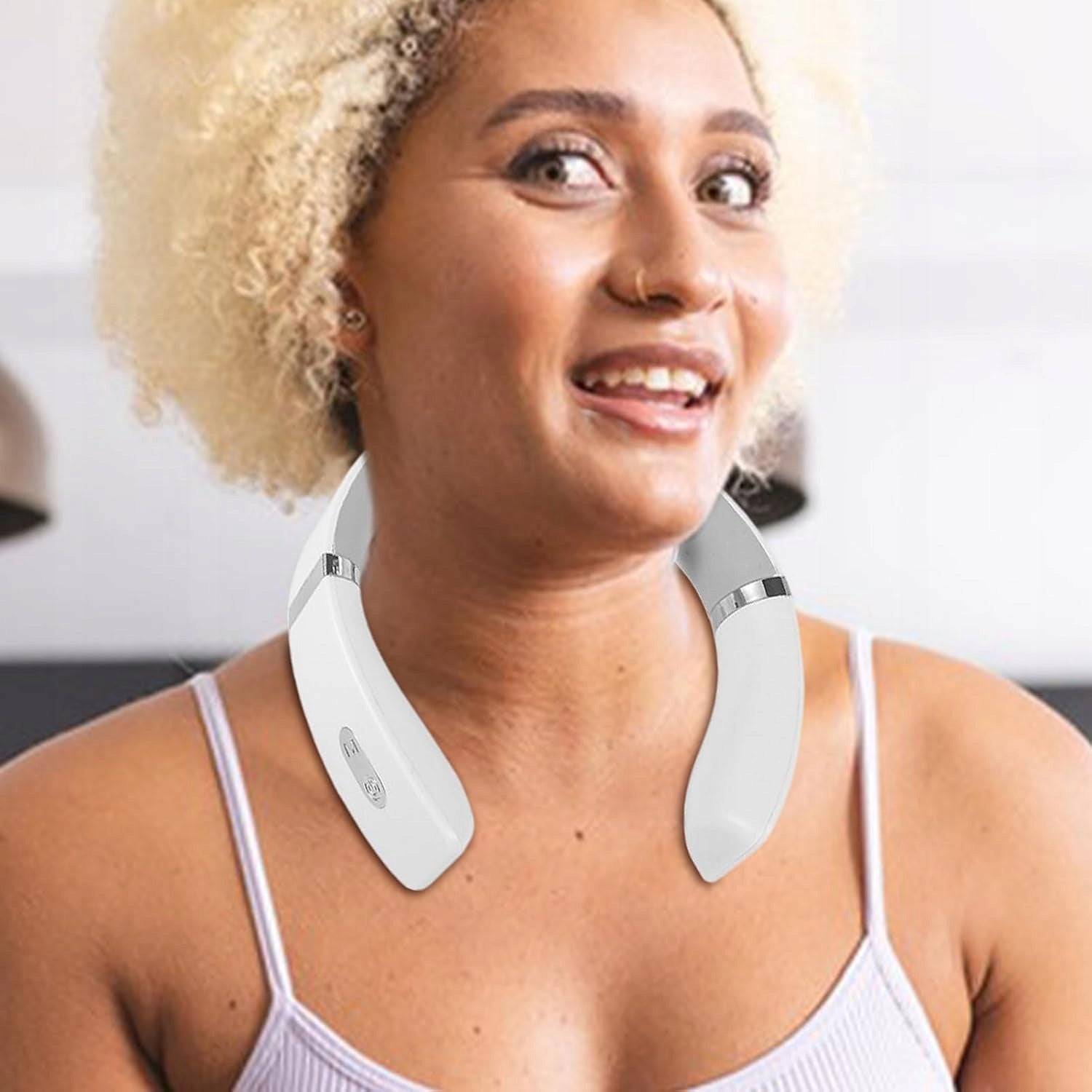 Electric neck massager – wireless, portable, professional relaxation Manufacturer code Soydol-68039128