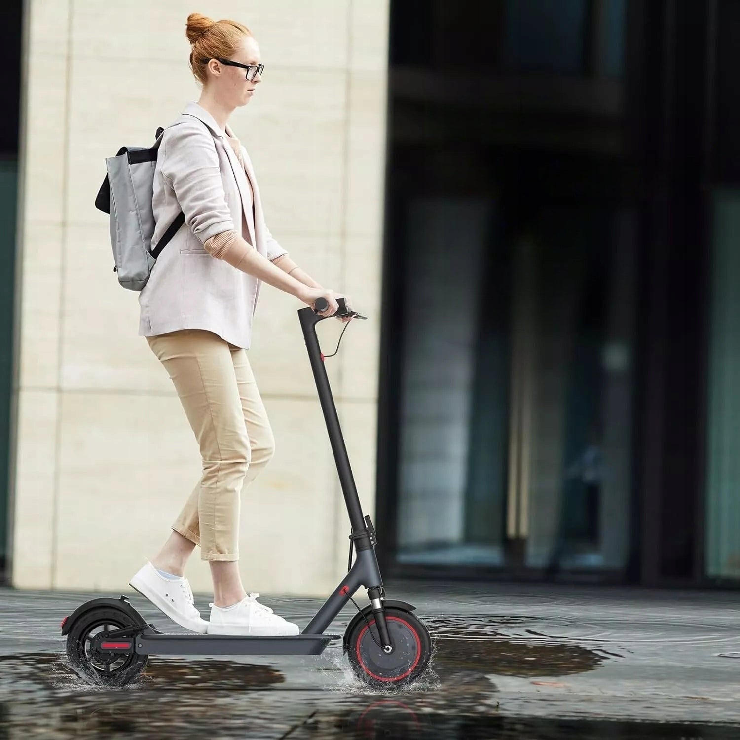 Electric scooter 10″ 500W dual hydraulic shock absorption LADPED LP10-0101 Color black