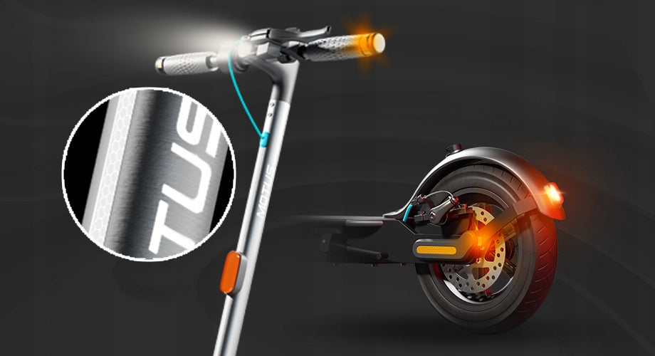 Electric scooter Motus Scooty 10 Gen5 350 W 20 km/h 15Ah LCD 350W Engine power 350 W