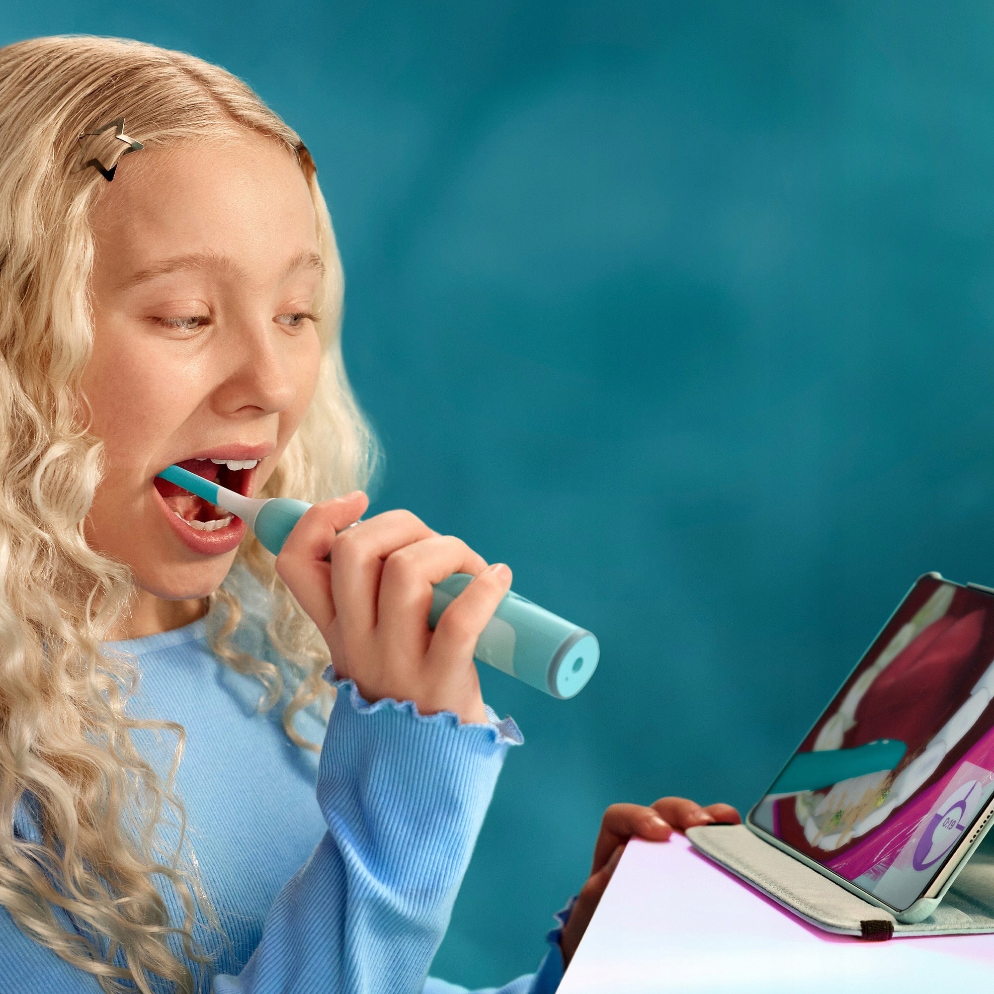 Electric sonic toothbrush for children Philips Sonicare HX6600/13 Kind toothbrush