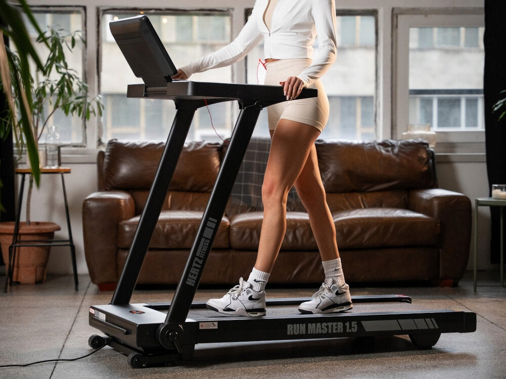 Electric treadmill HERTZ FITNESS Run Master 1.5 1840W 18 km/h Kind electric