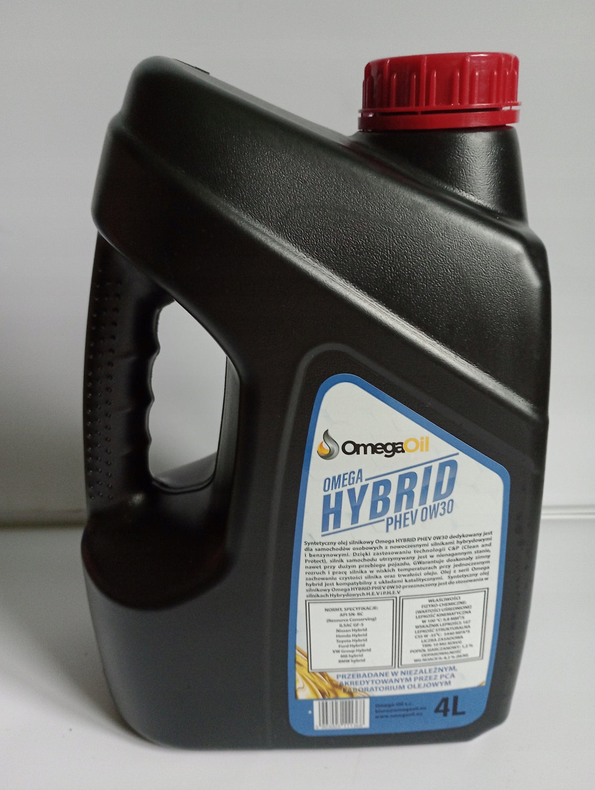 Engine Oil Omega Hybrid PHEV 0W30 4L Packaging volume 4 l
