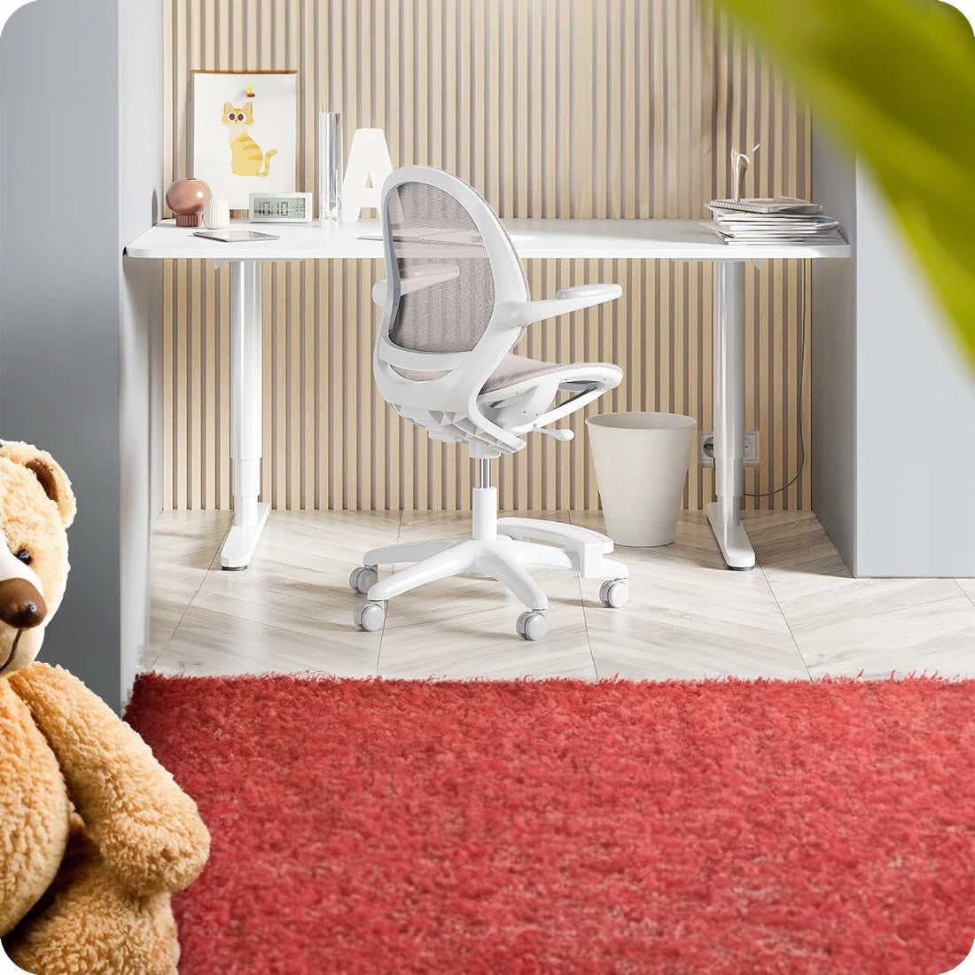 Ergonomic Children's SWIVEL Chair Spacetronik cream +ADJUSTMENT Brand Spacetronik