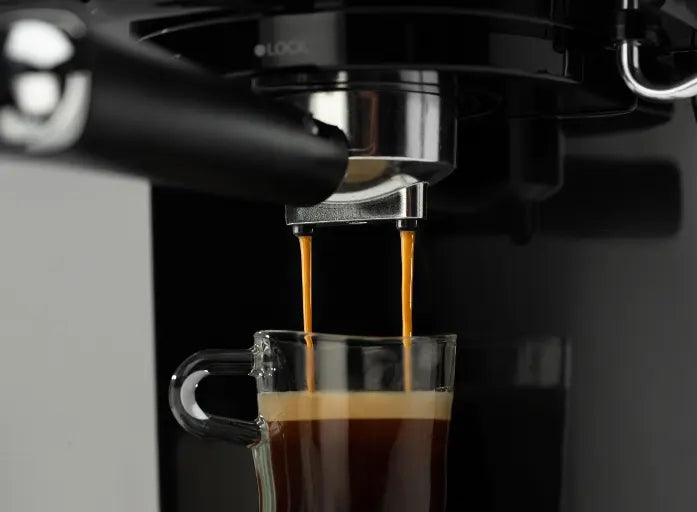 Espresso machine flask Gorenje ESCM15DBK 1,5l 1100W 15 bar Foamer Manufacturer code ESCM15DBK