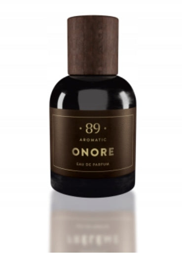 Exclusive Onore Eau de Parfum with active confidence