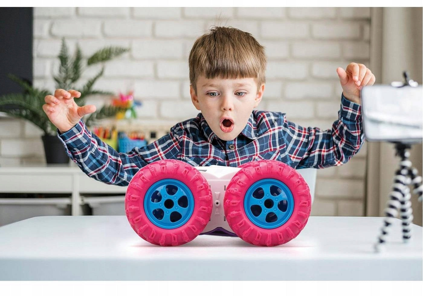 Exost 360 CROSS AMAZONE REMOTE CONTROLLED CAR Manufacturer code 20260