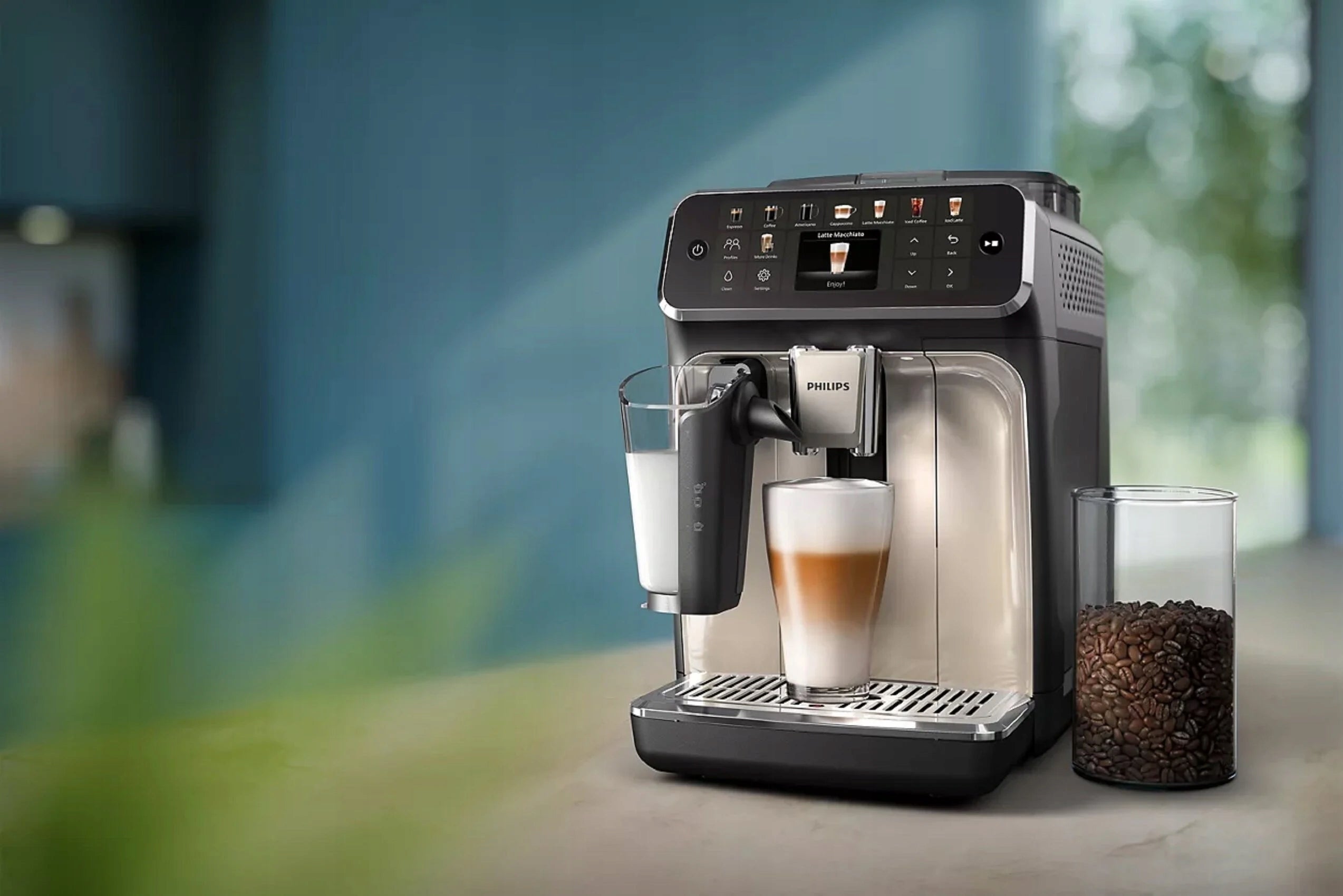 Express PHILIPS LatteGo 5500 EP5541/50 Machine type automatic