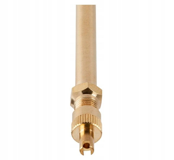 Extension for pumping check valve For for tires