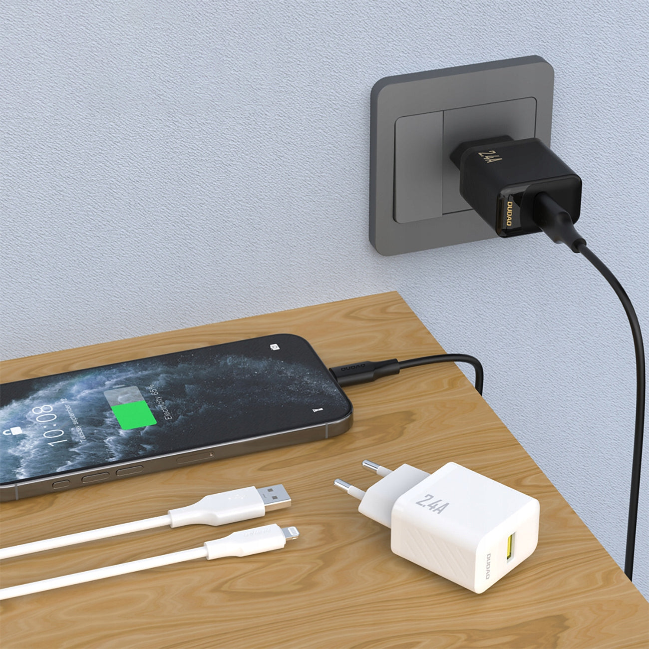 FAST PHONE CHARGER GAN USB-A WITH USB-A CABLE Lightning CUBE Packaging status original