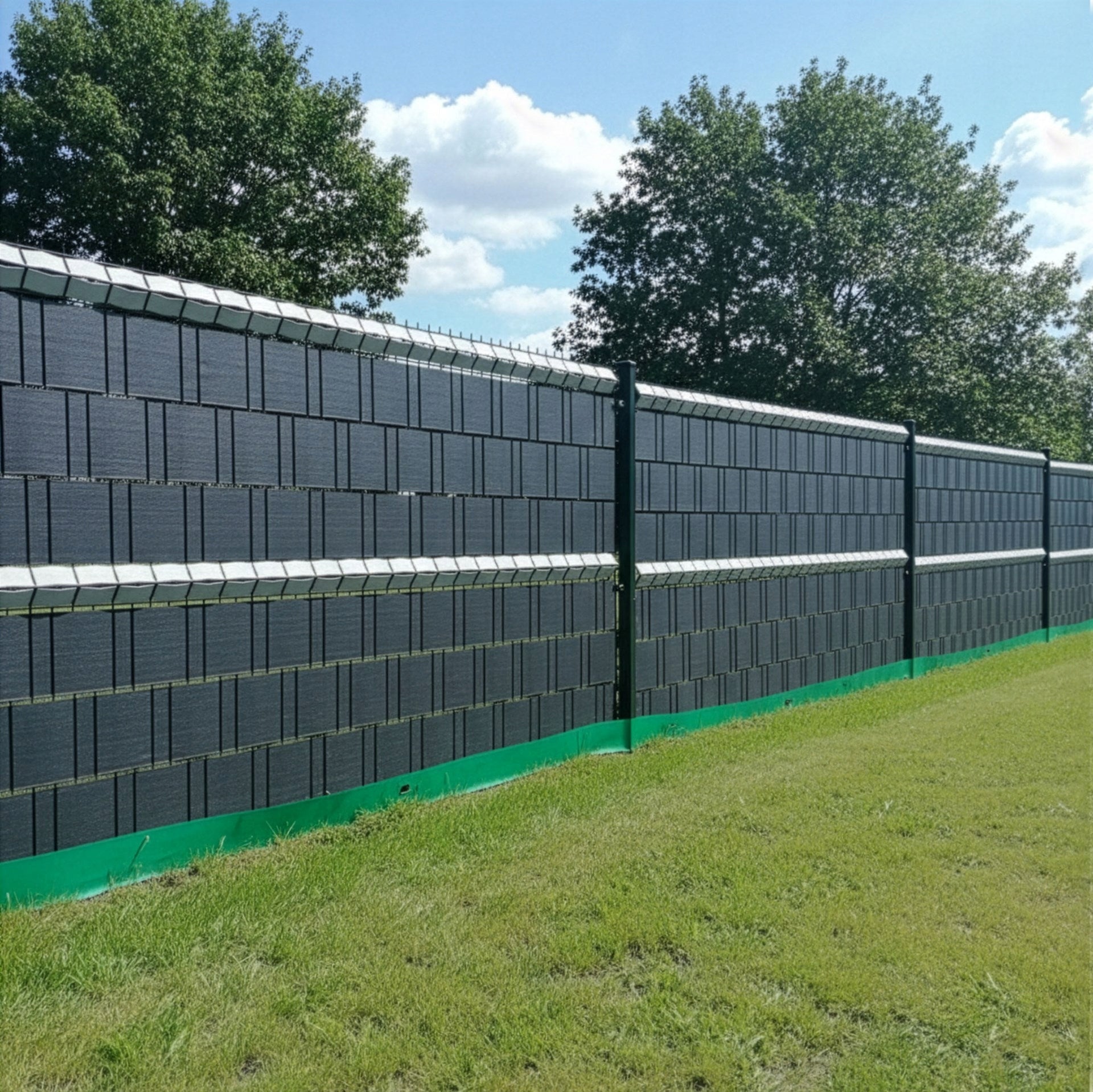 FENCE TAPE 19cmx26m PREMIUM UV FENCE COVER PANEL FENCE Kind fencing tape