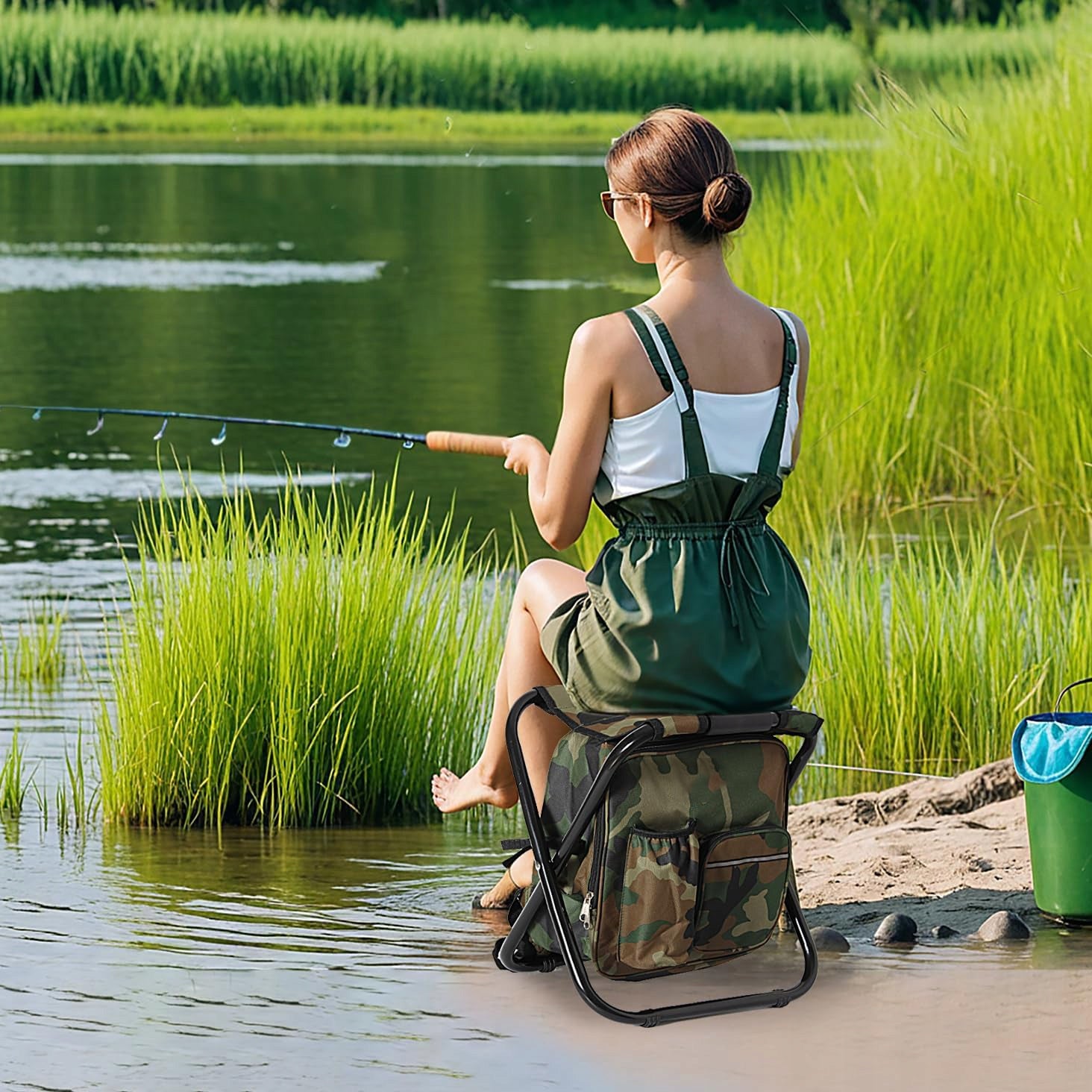 FISHING CHAIR BACKPACK FOLDING CAMPING BAG FISHING STOOL 2IN1 Manufacturer code SP3530+dsalkdshn