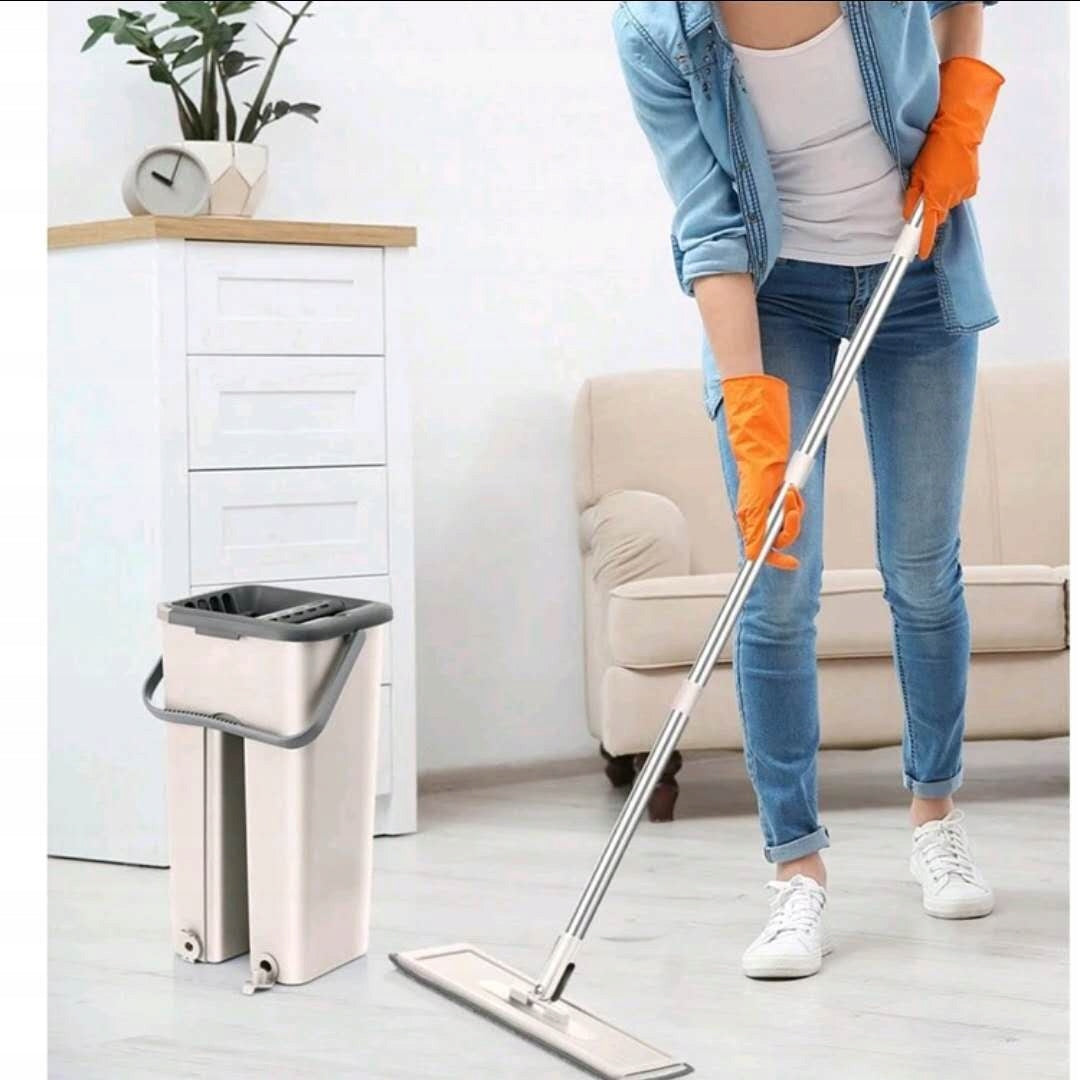 FLAT MOP WITH SQUEEZER AND TWO-CHAMBER BUCKET + CARTRIDGES +FREEBIE Brand no brand