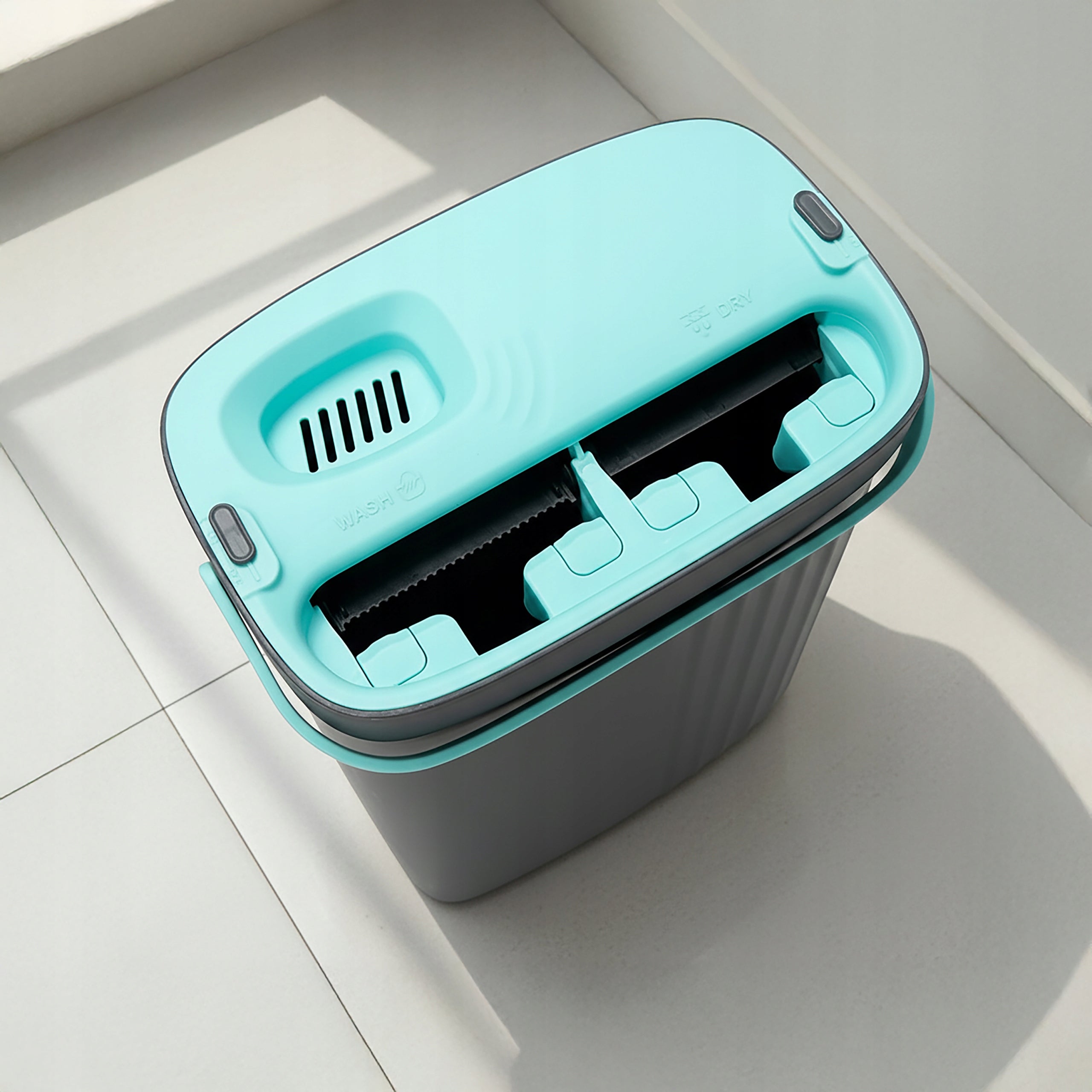 FLAT MOP WITH TWO-CHAMBER BUCKET 8,7L MICROFIBER ABSORBENT LIGHTWEIGHT COMPACT Packaging status original