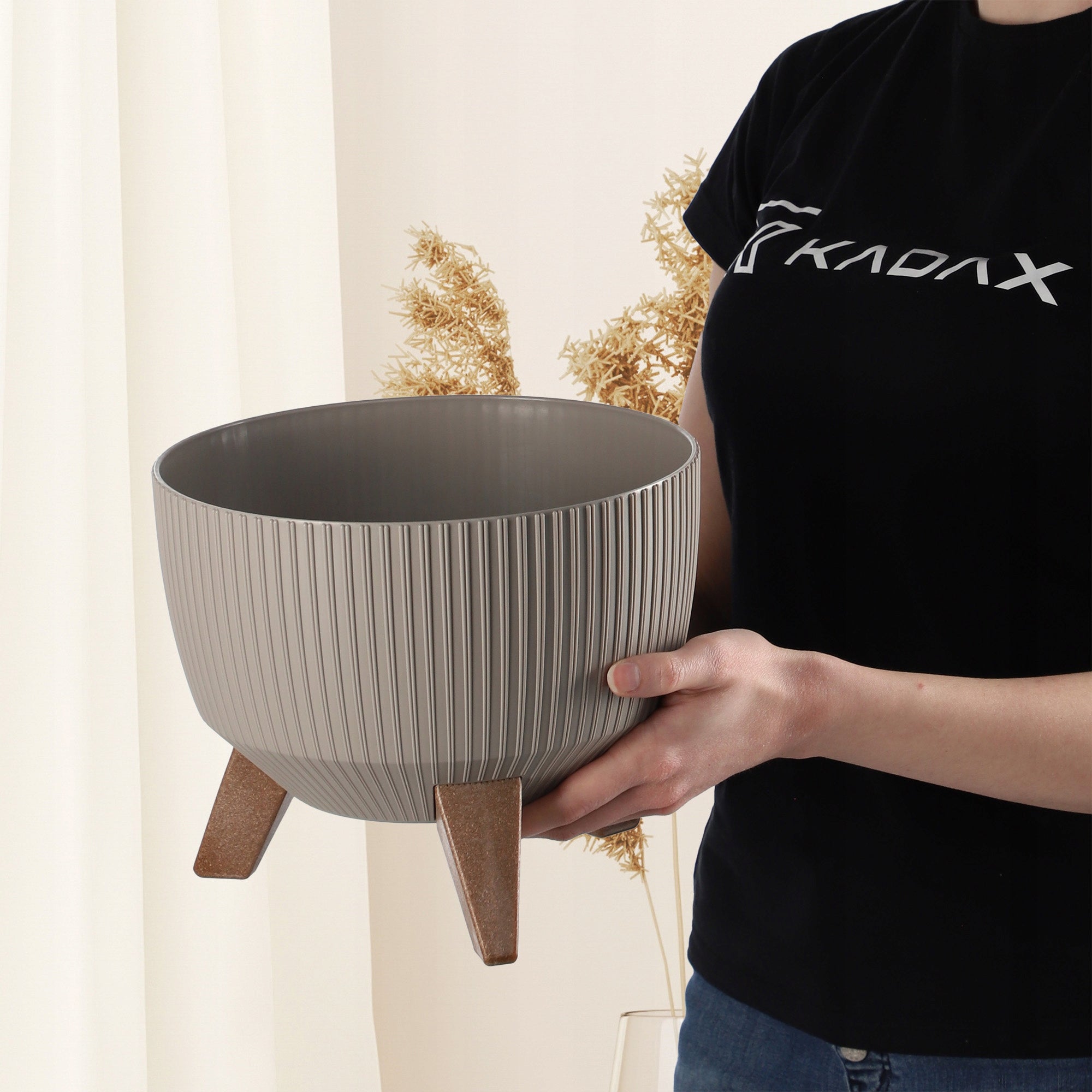 FLOWER POT PLANTER COVER ON LEGS CARTRIDGE FLOWERBED 24cm BEIGE ROUND BOWL Shape round