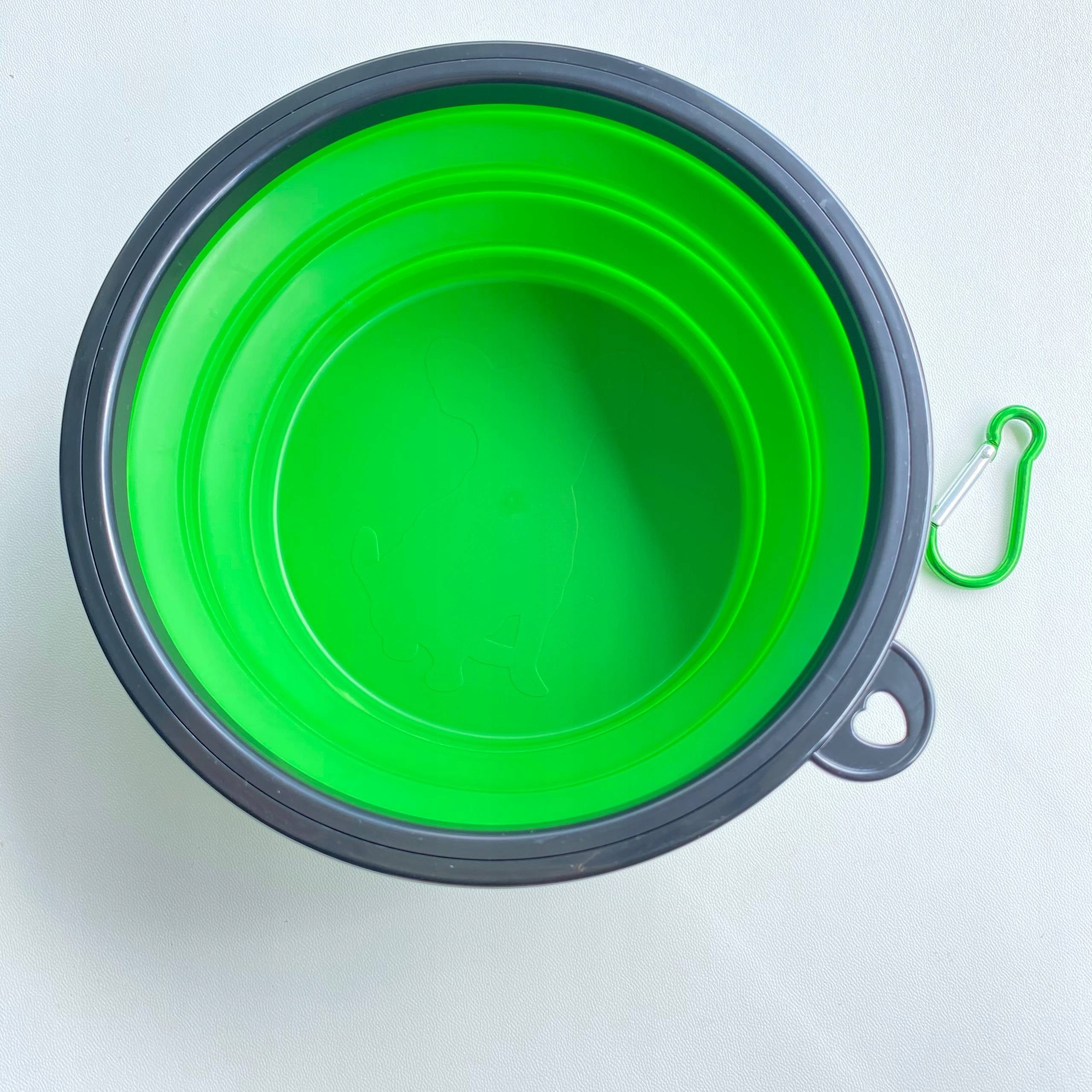 FOLDING BOWL DOG CAT TOURIST SILICONE GREEN 650 ml Manufacturer code MISKA SKŁADANA PSA TURYSTYCZNA SILIKONOWA
