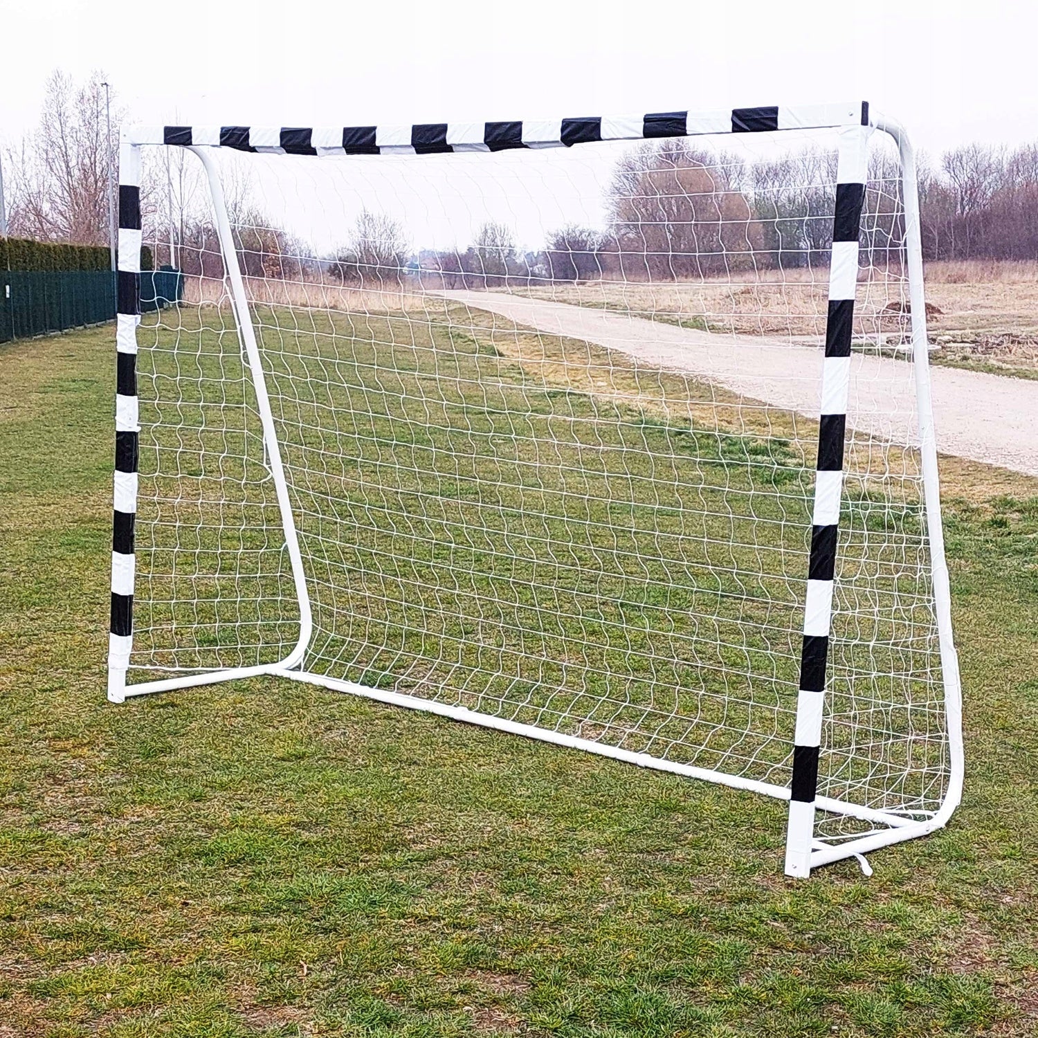 FOOTBALL GOAL WITH MESH METAL LARGE 300x200 STRONG FOR FOOTBALL JET5 Color white