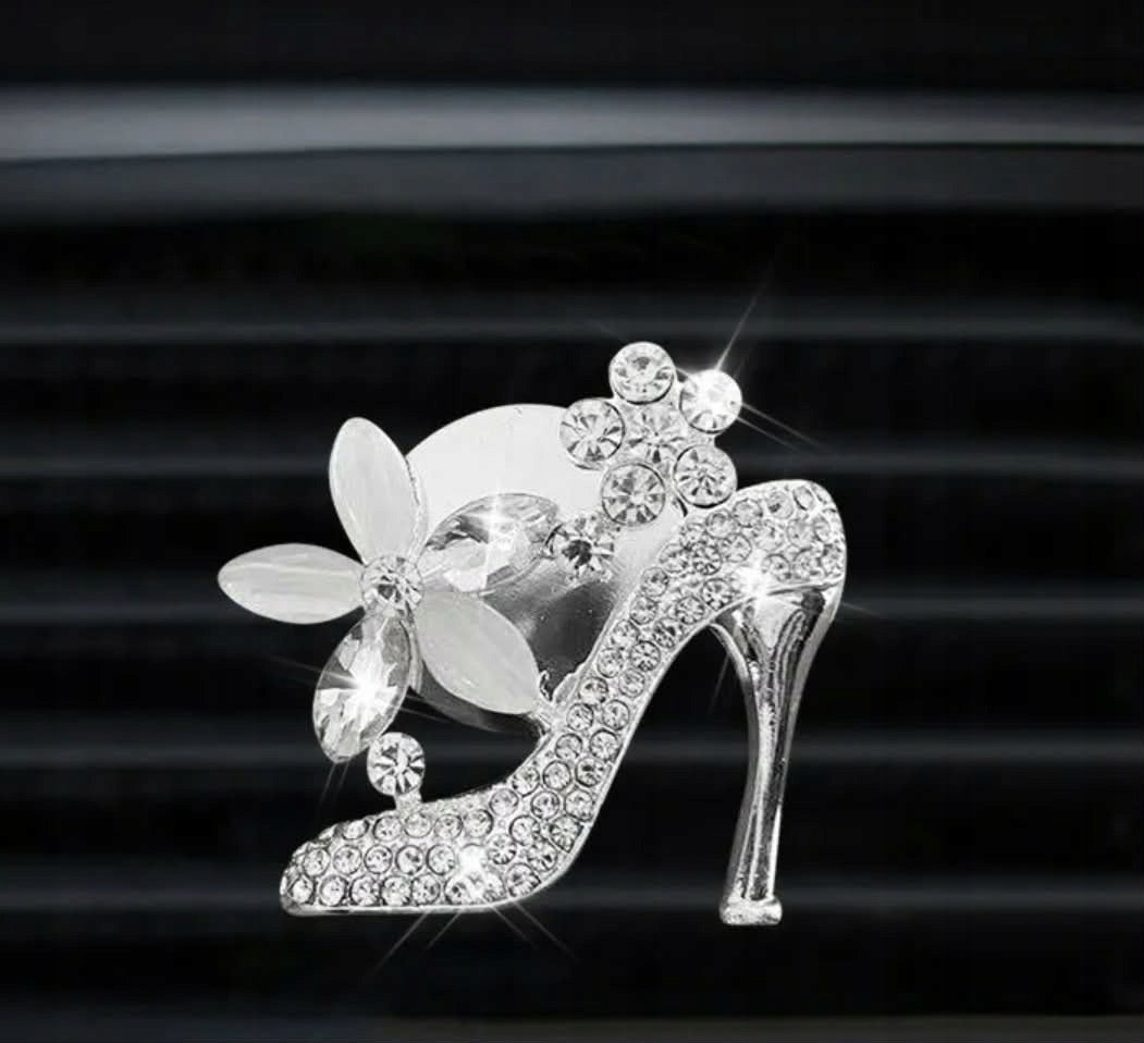 FRAGRANCE PENDANT FOR CAR RHINESTONES Packaging status original