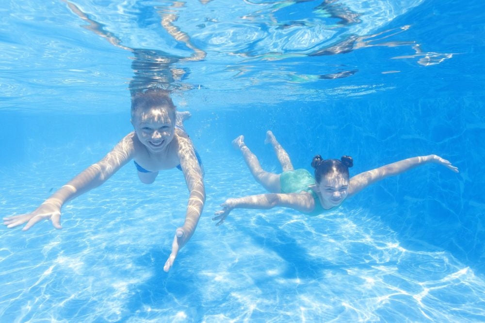 FRAME POOL GARDEN ALL YEAR ROUND 956x488x132 APX SET 13in1 BESTWAY 561KJ Product width 488 cm