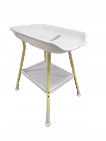 FREESTANDING BABY CHANGING TABLE WITH SHELF