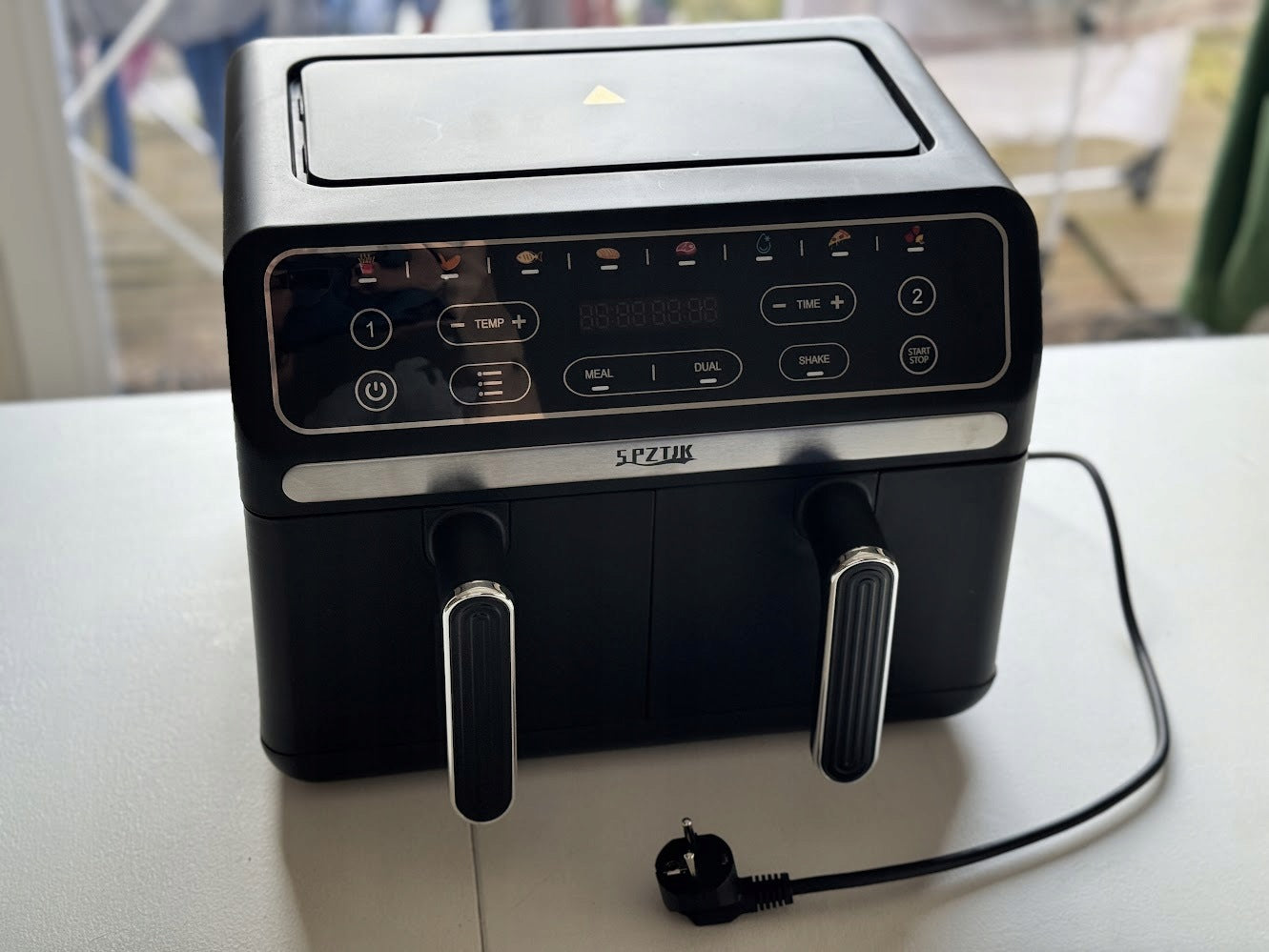 Fat Free Fryer SPZTJK 2 Dual Zone Chambers 2460W SP-A08A Black Brand no brand