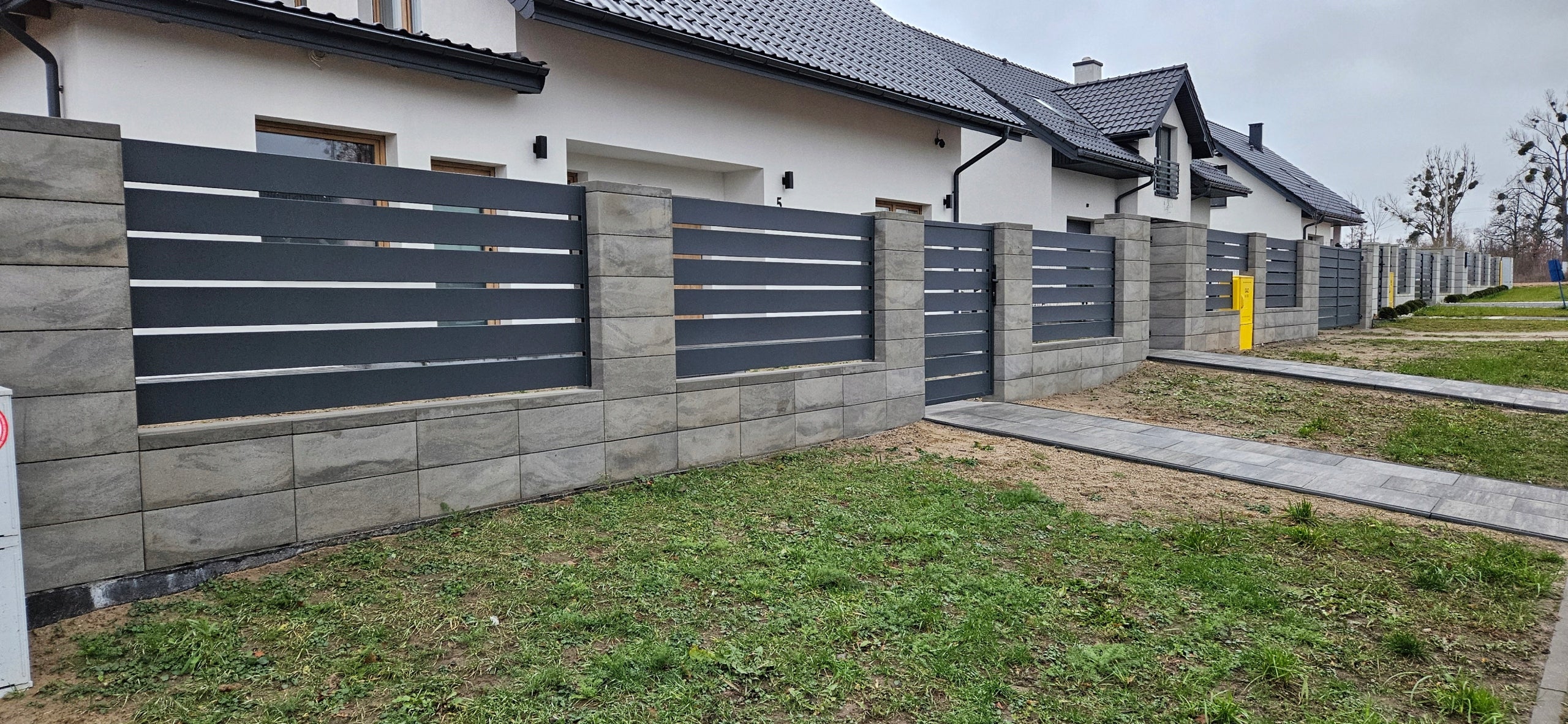 Fence span modern fence picket profile board 150x20 Brand no brand