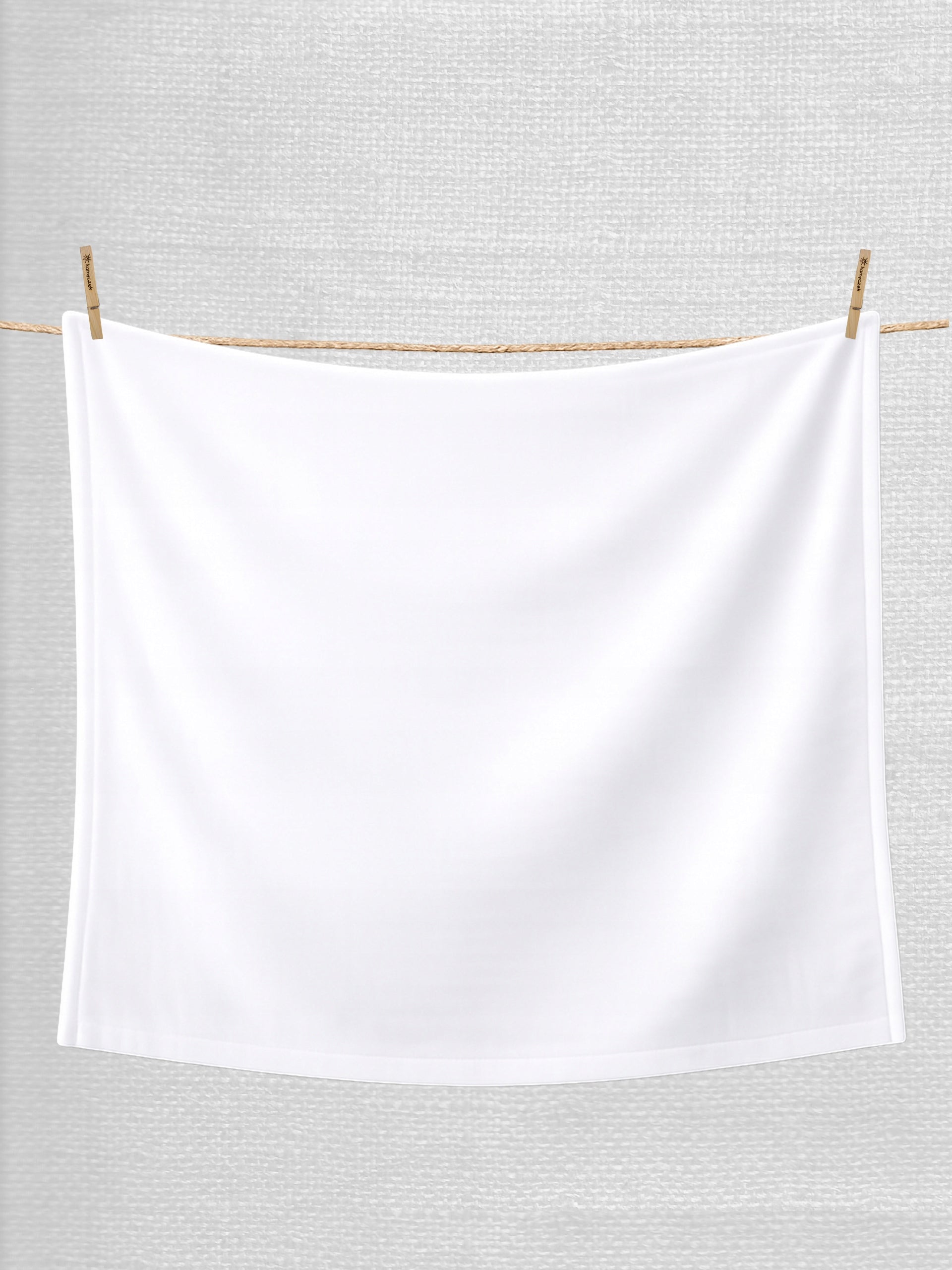 Flannel diaper KAMYCZEK 100% Cotton White Embroidered on 4 sides 70cmx75cm Packaging status original