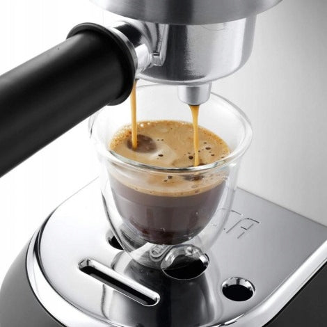 Flask espresso machine De'Longhi EC685.W Dedica 1350 W white Packaging status original