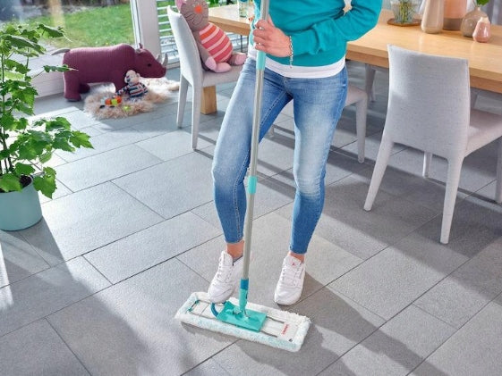 Flat mop with bucket on wheels CLEANING SET foot squeezing 8 L Packaging status original