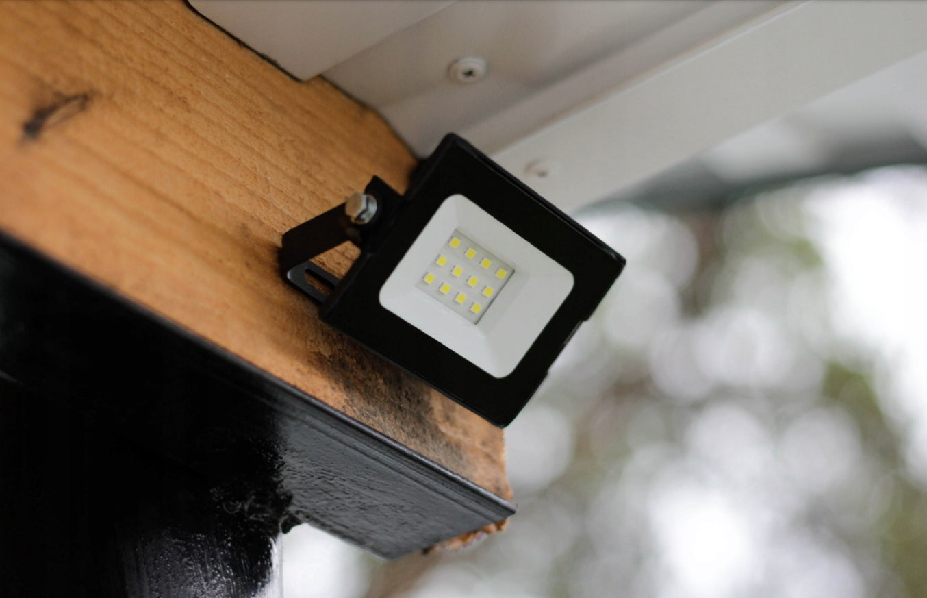 Floodlight Halogen LED 10W 4000K 2IN1 With PIR Sensor Connectivity Color black